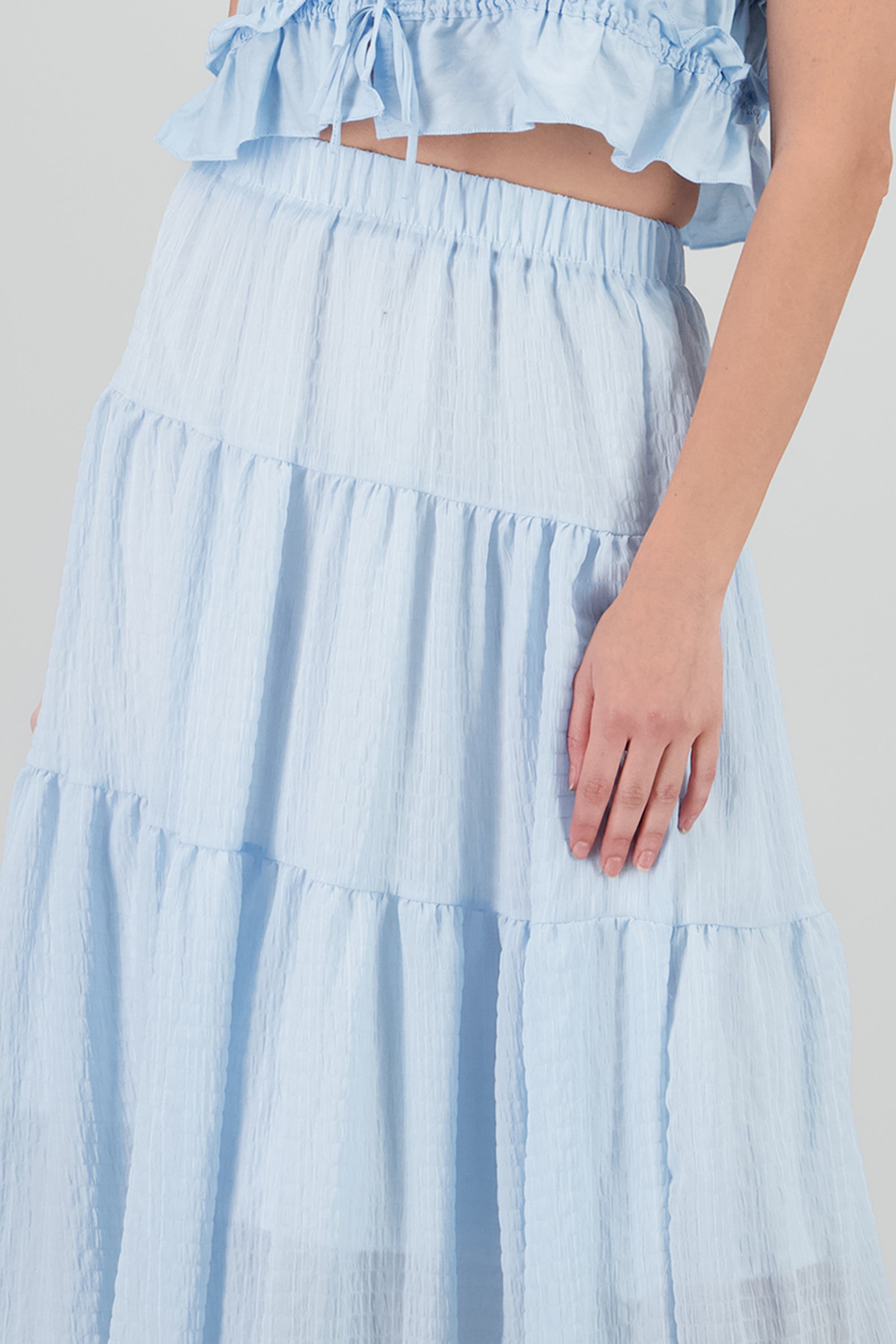 Falda midi textura AZUL CIELO