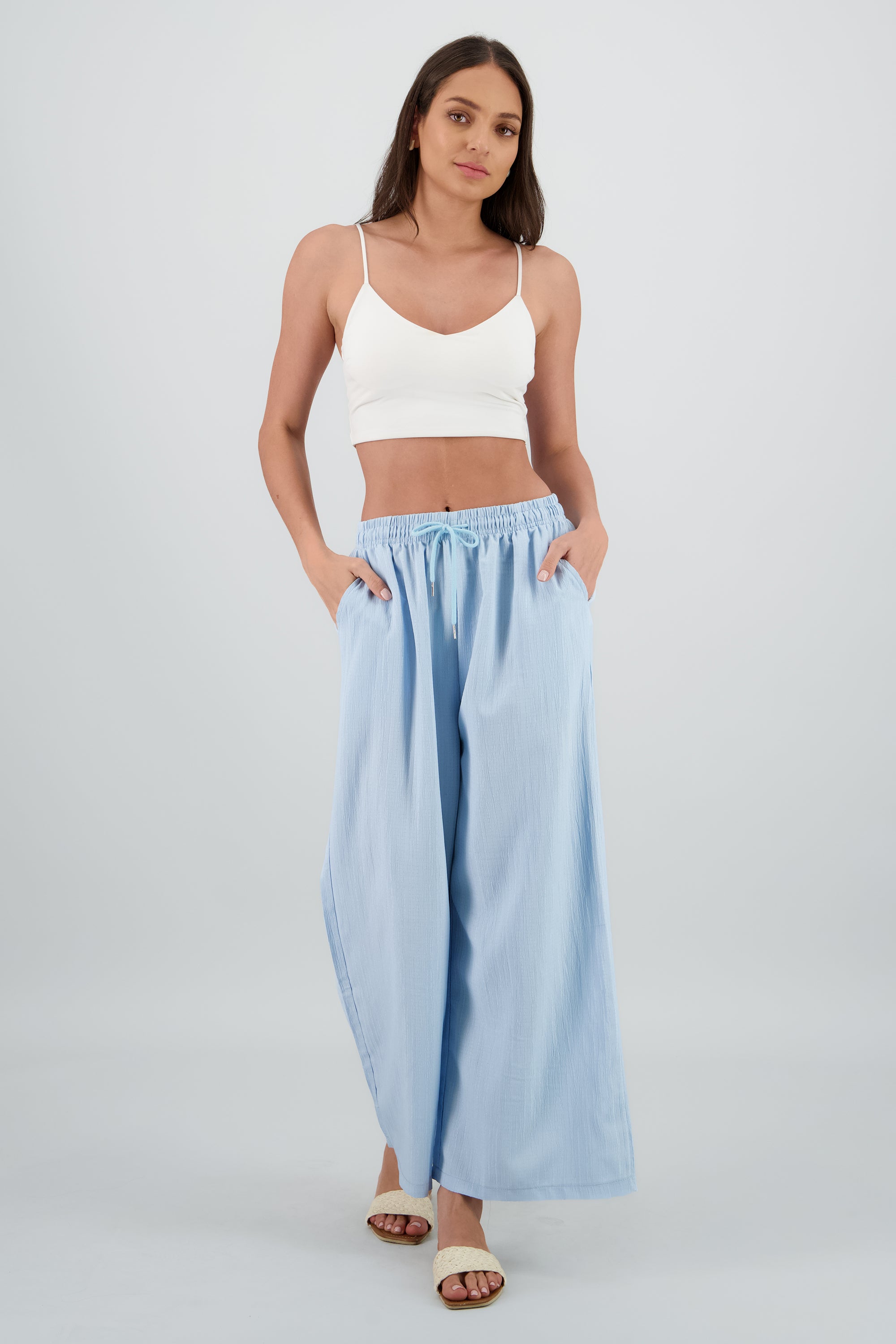 Pantalon recto textura AZUL CIELO