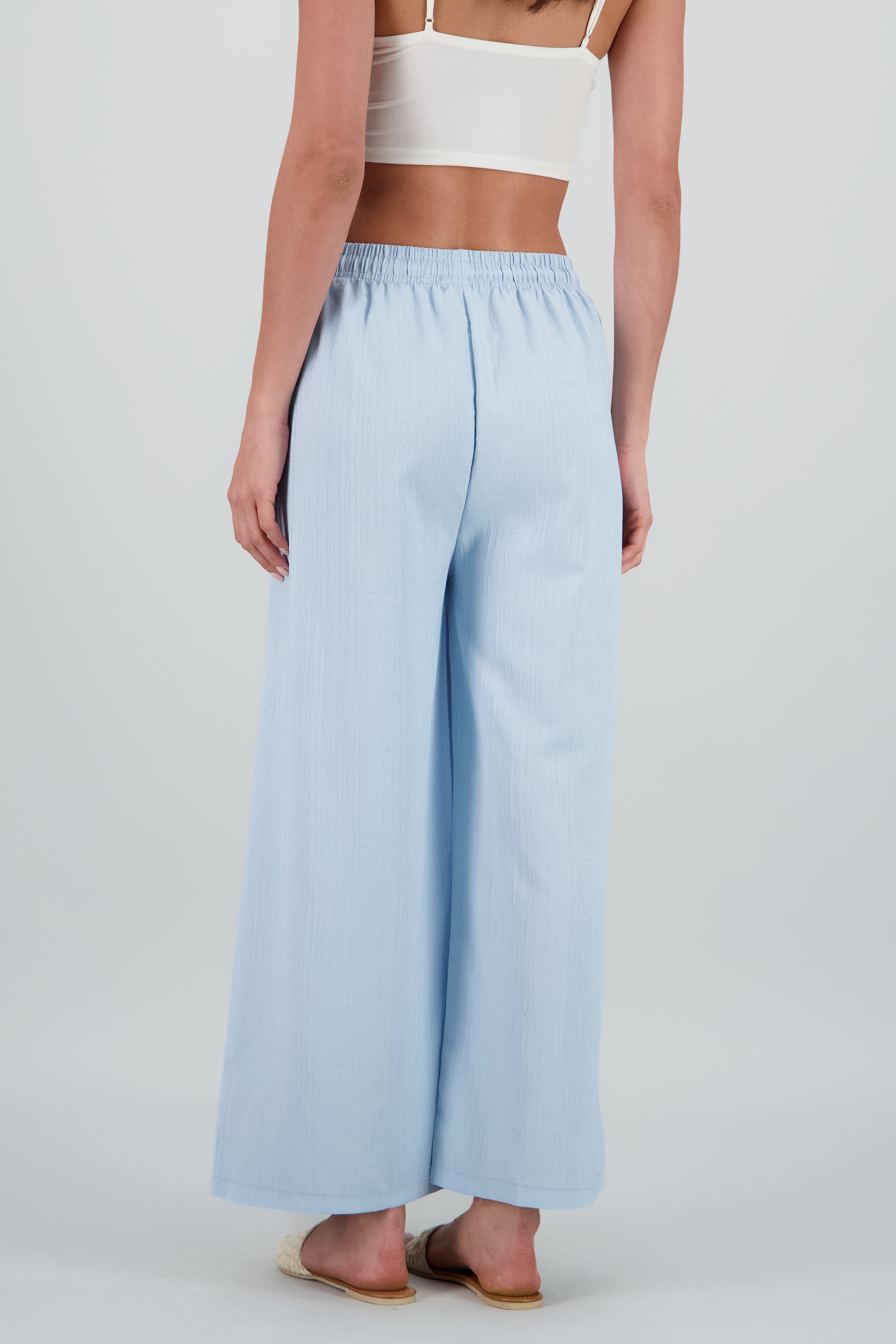 Pantalon recto textura AZUL CIELO