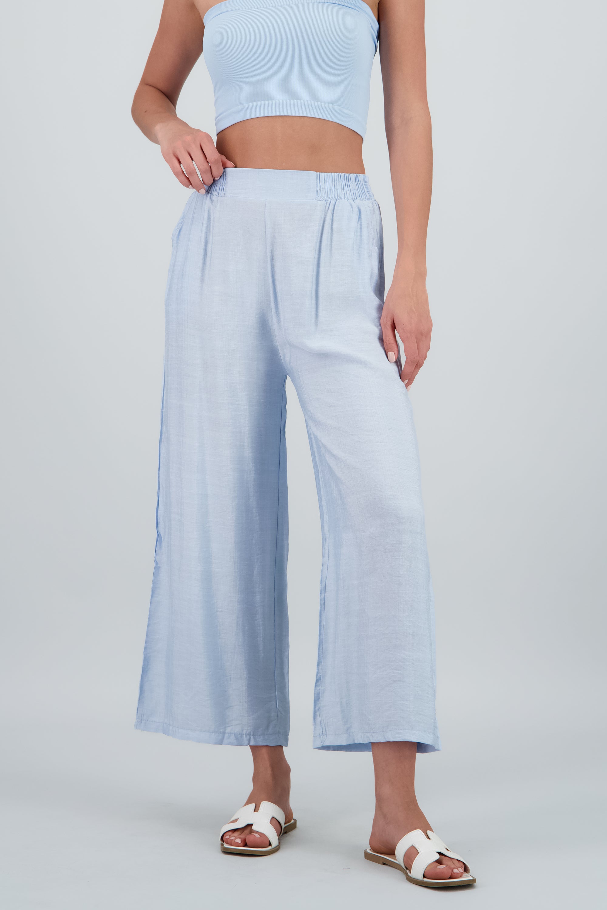 Pantalon amplio liso AZUL CIELO