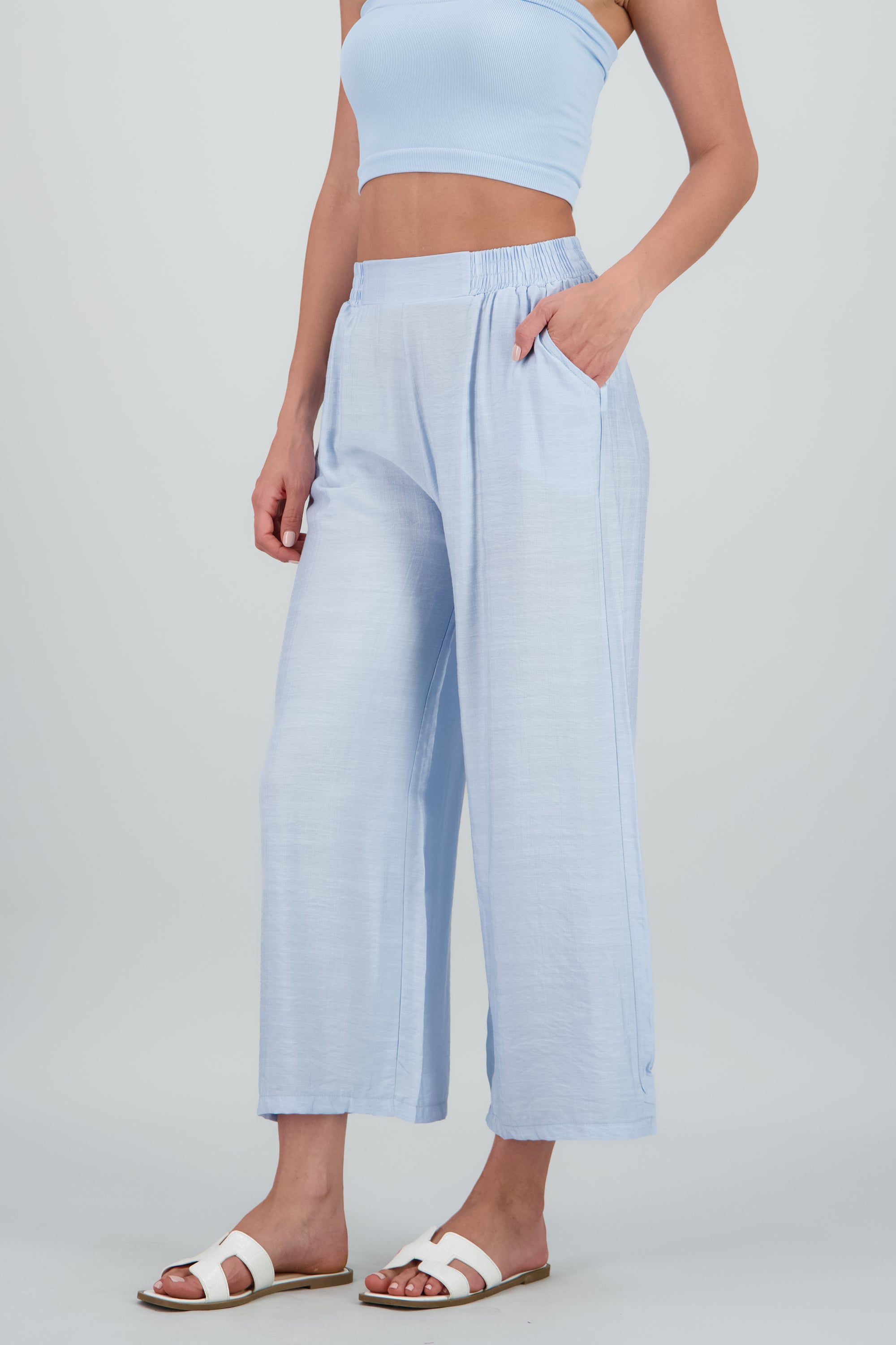 Pantalon amplio liso AZUL CIELO
