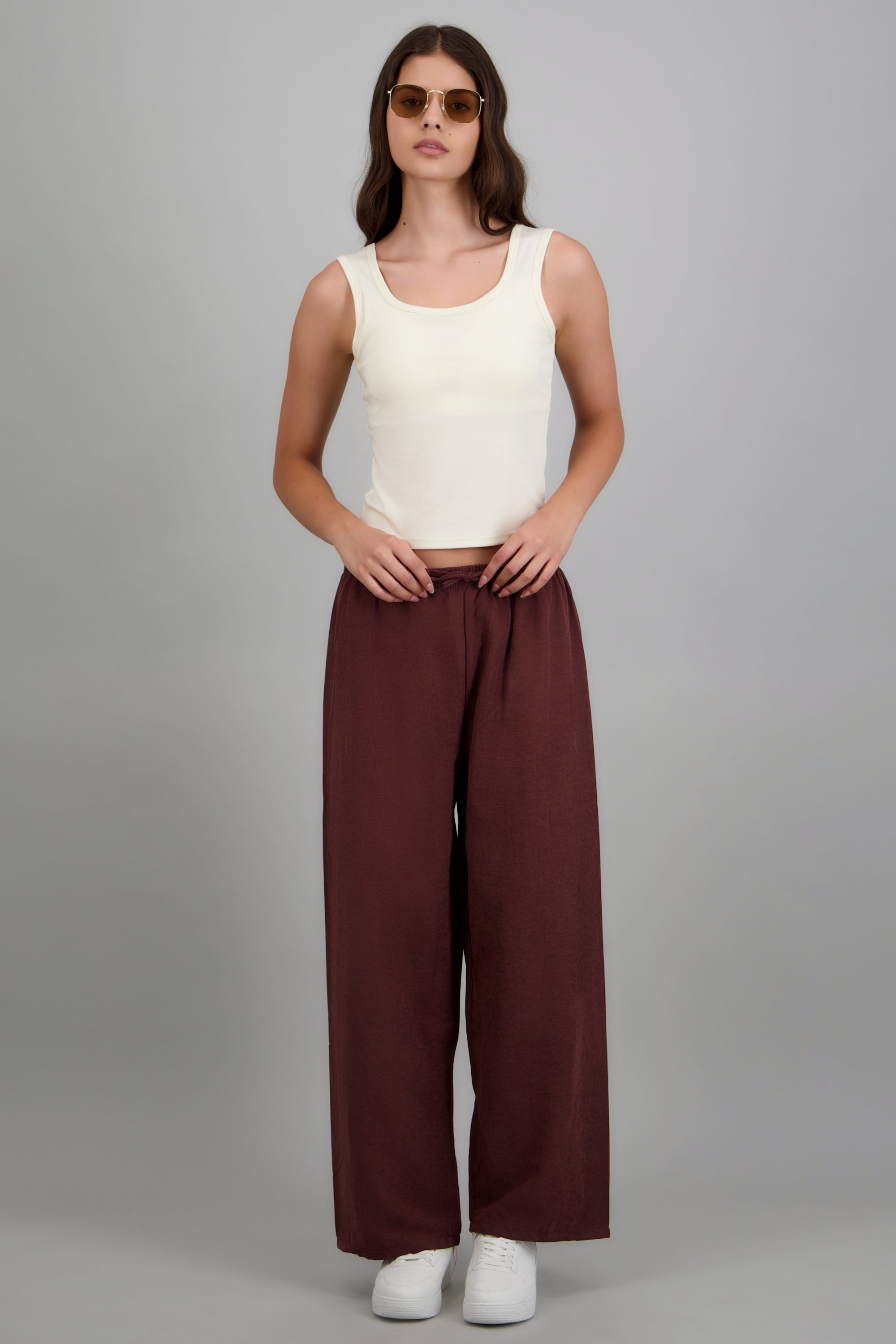Pantalón liso CIRUELA
