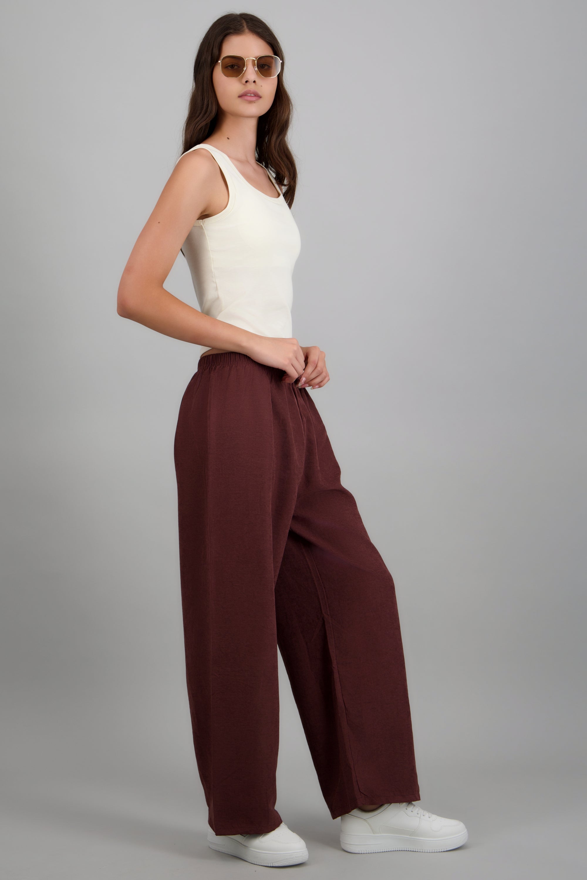 Pantalón liso CIRUELA