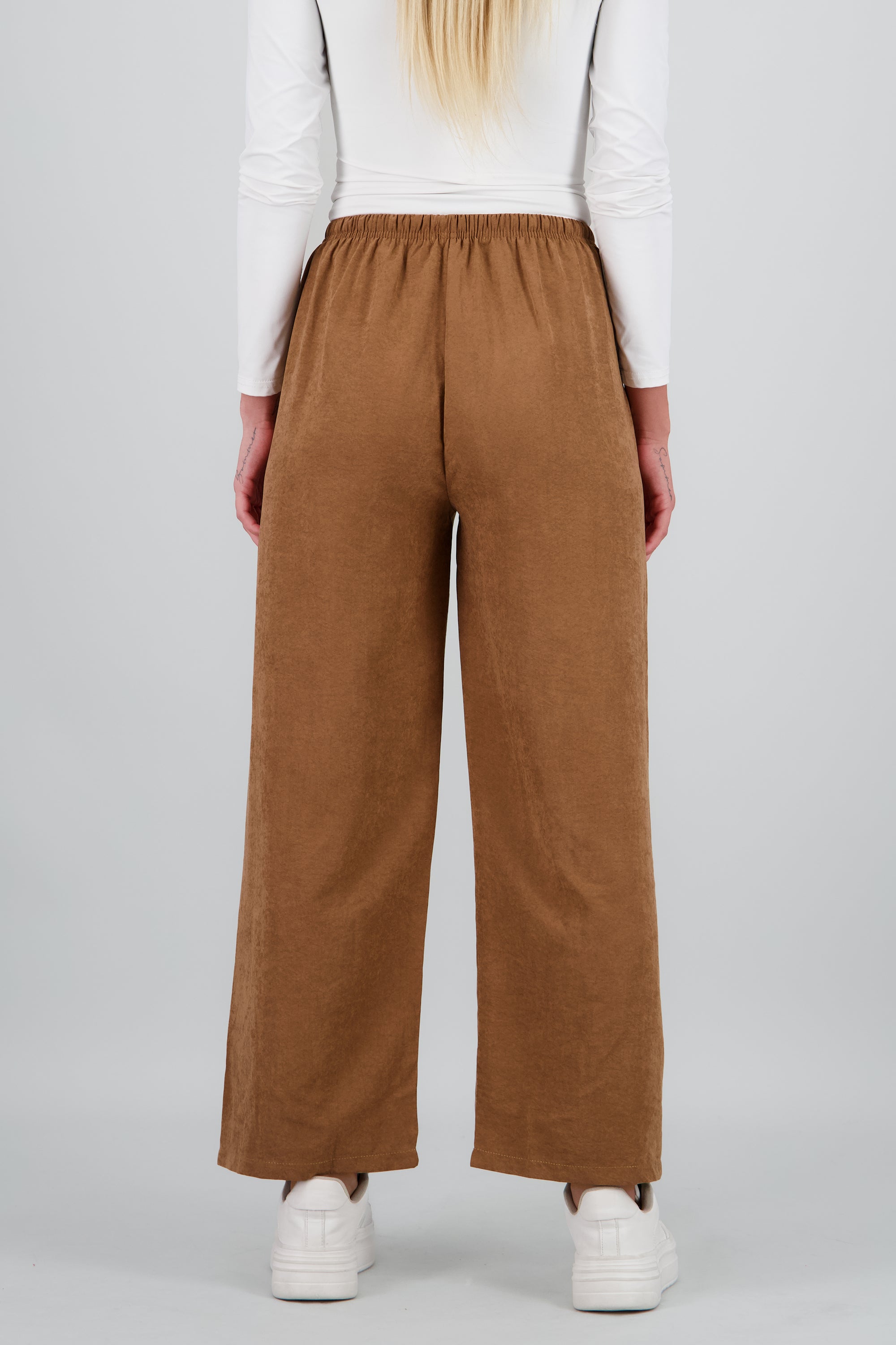 Pantalon liso CAMELLO