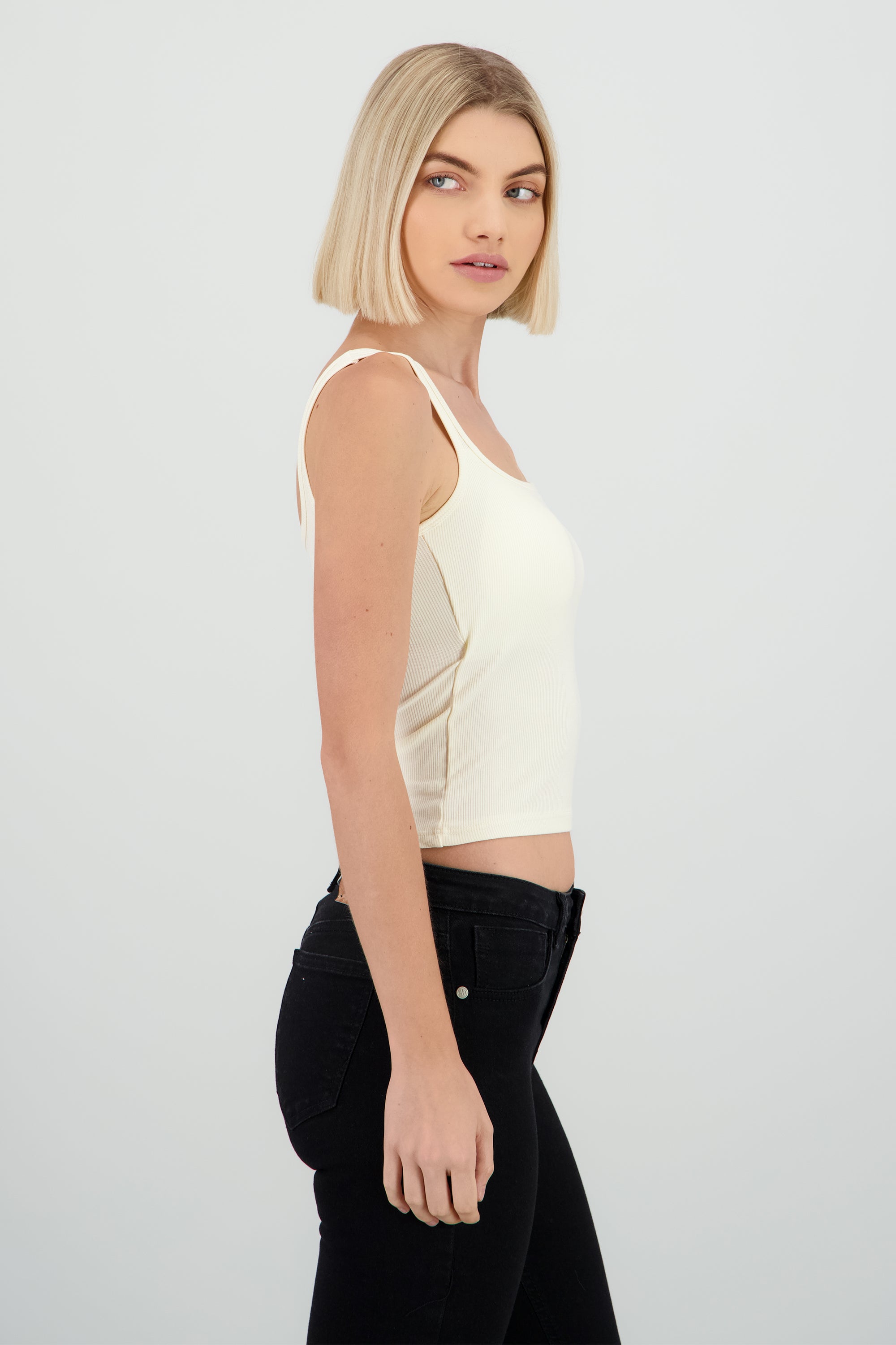 Top liso con copas AMARILLO