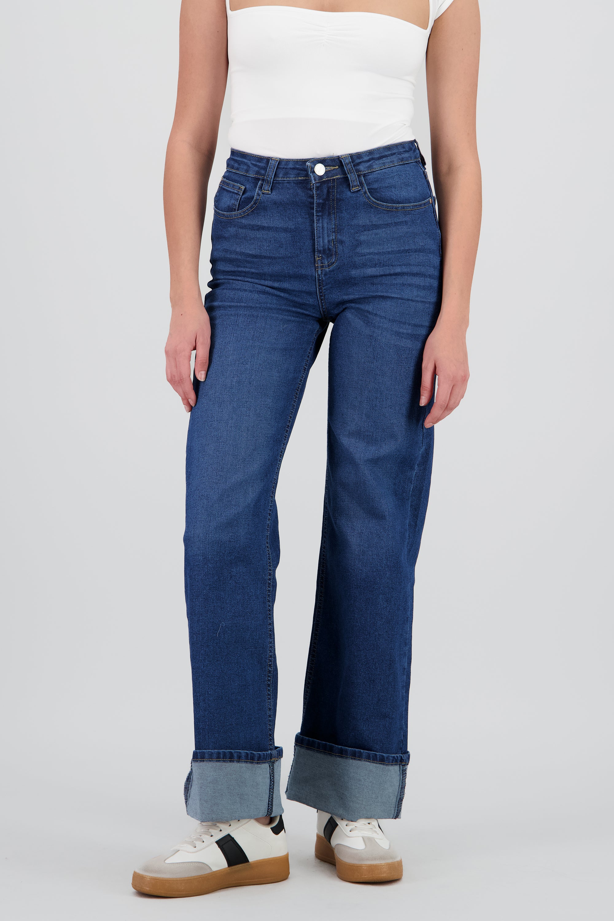 Jeans wide leg básico al corte STONE MEDIO