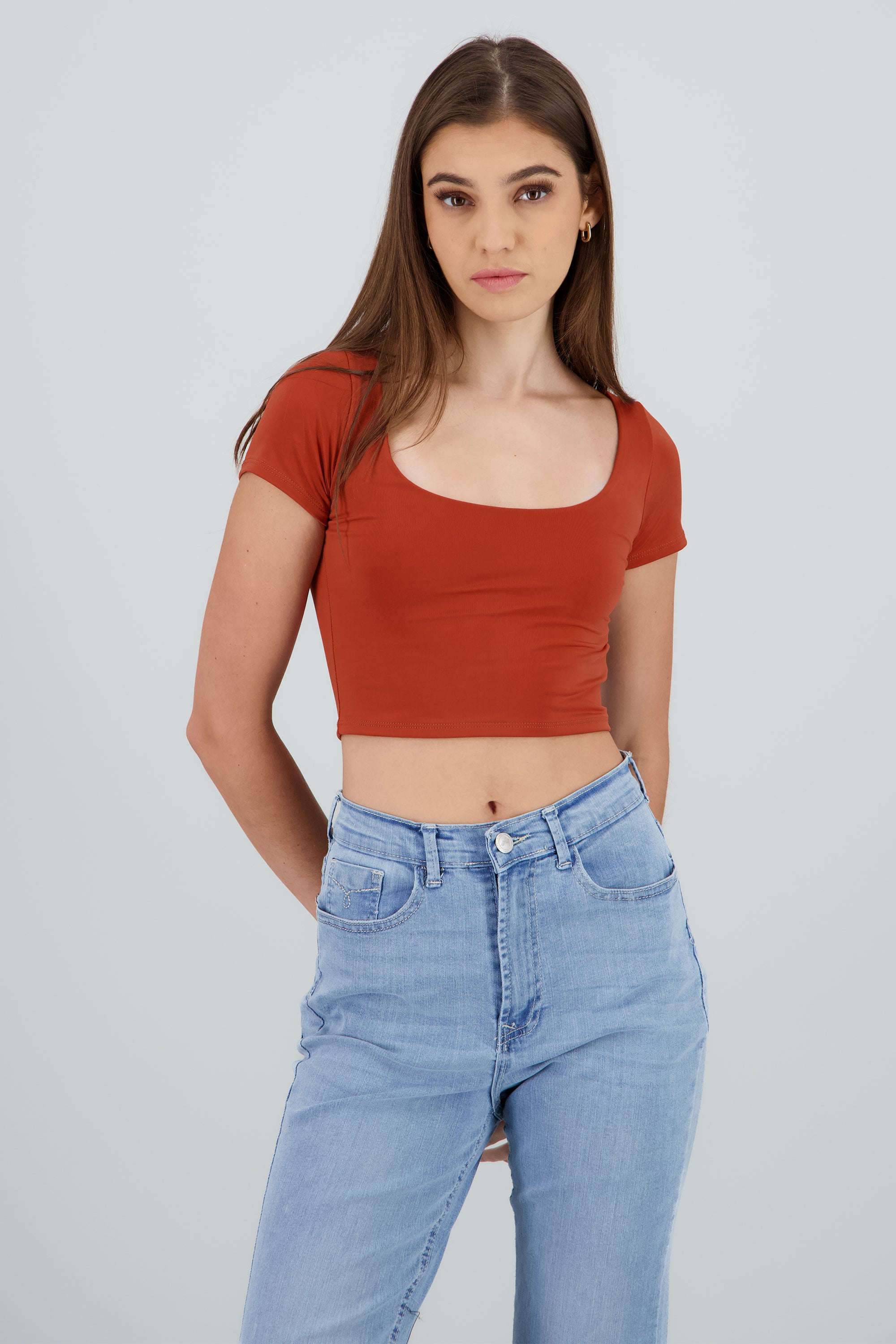 Top corto manga corta doble tela CHOCOLATE