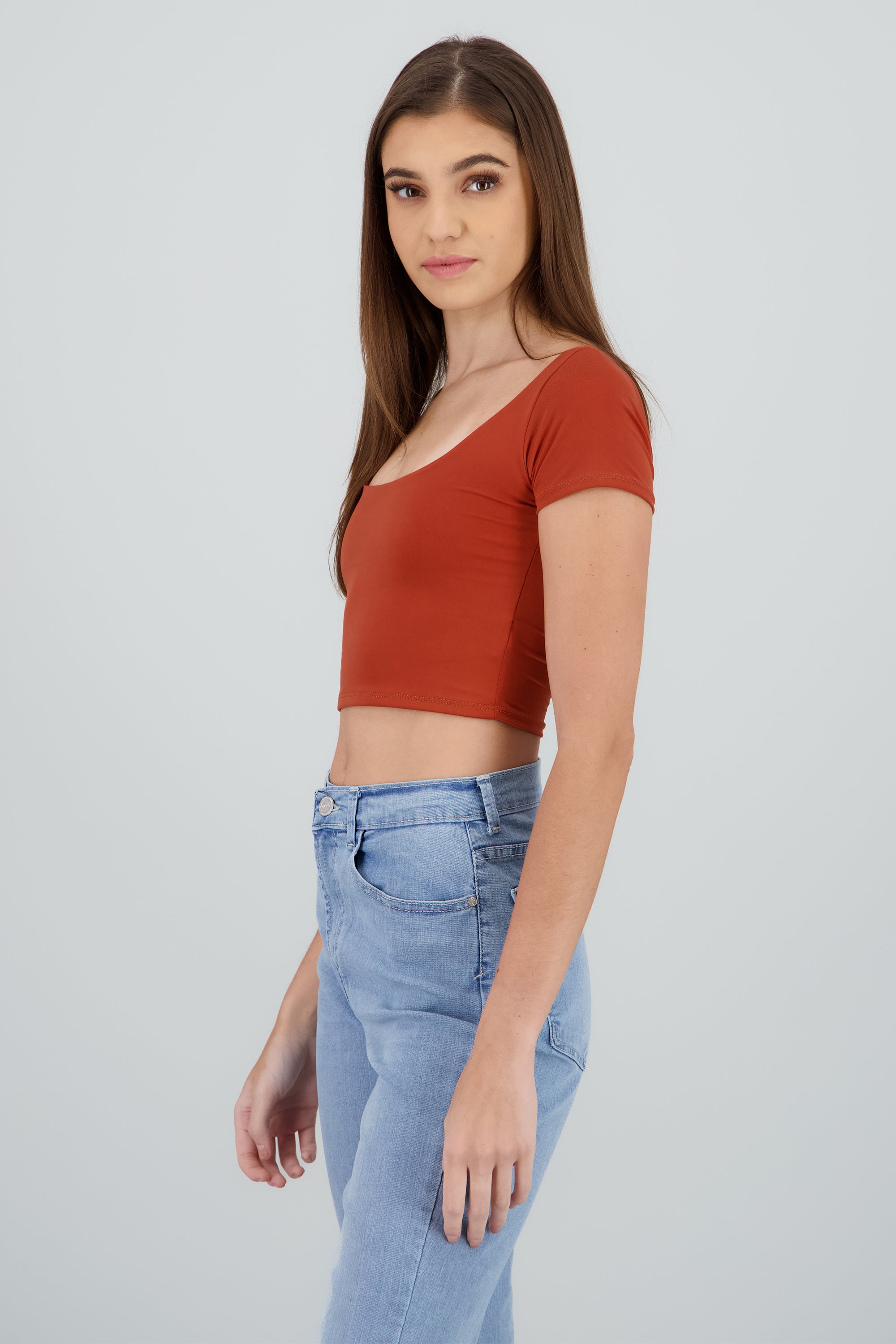 Top corto manga corta doble tela CHOCOLATE