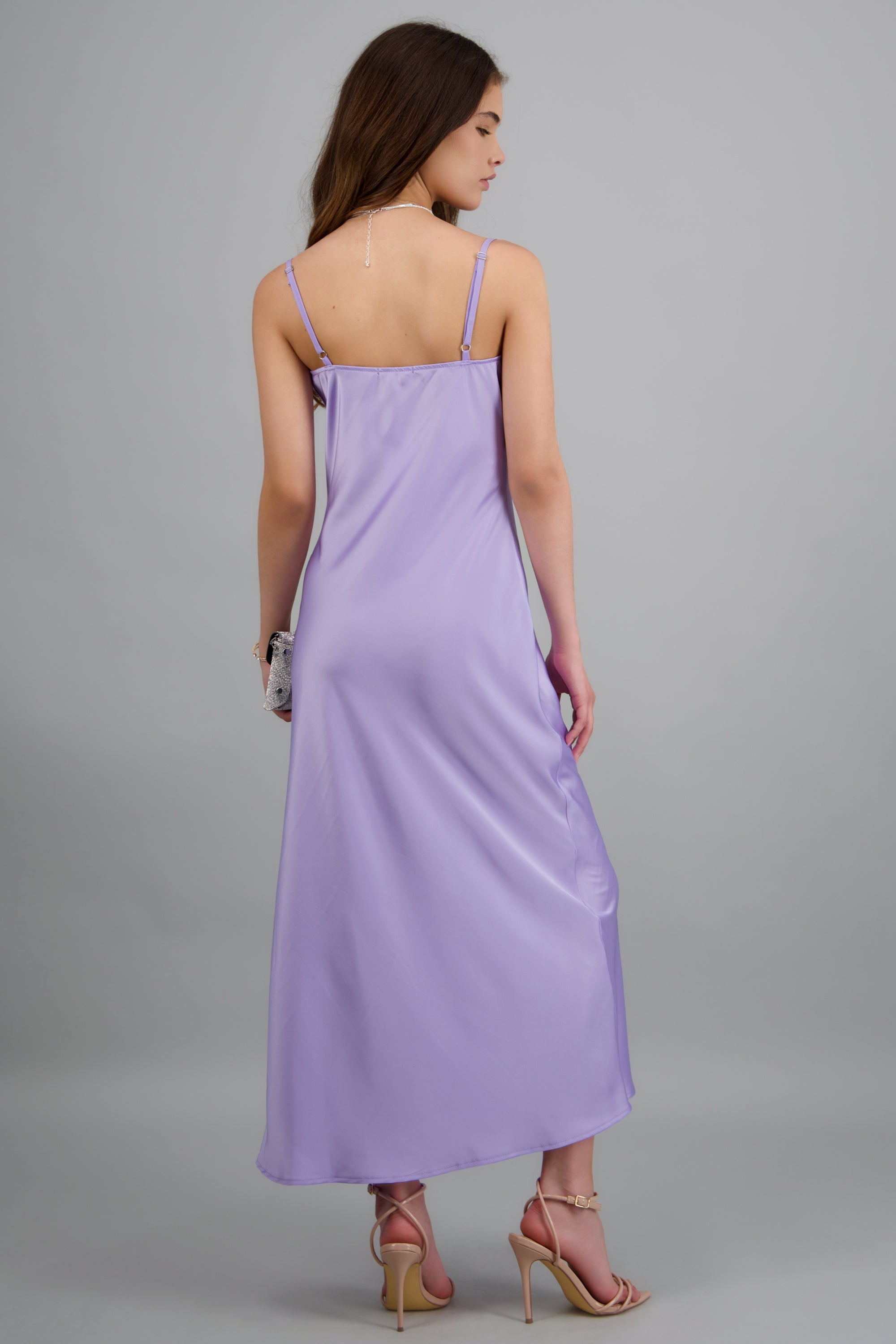 Vestido maxi satin escote columpio LILA