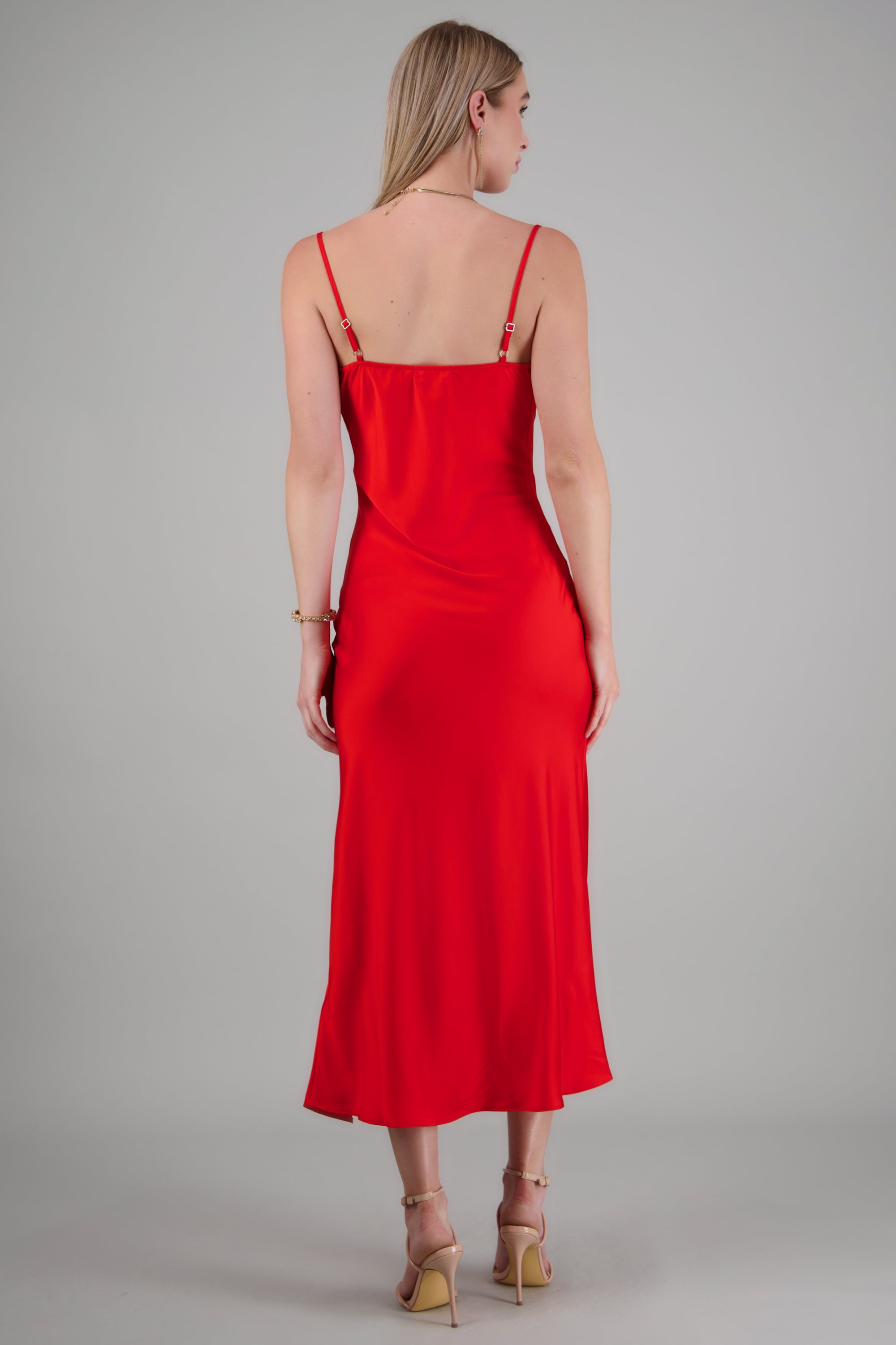 Vestido maxi satin escote columpio ROJO TOMATE