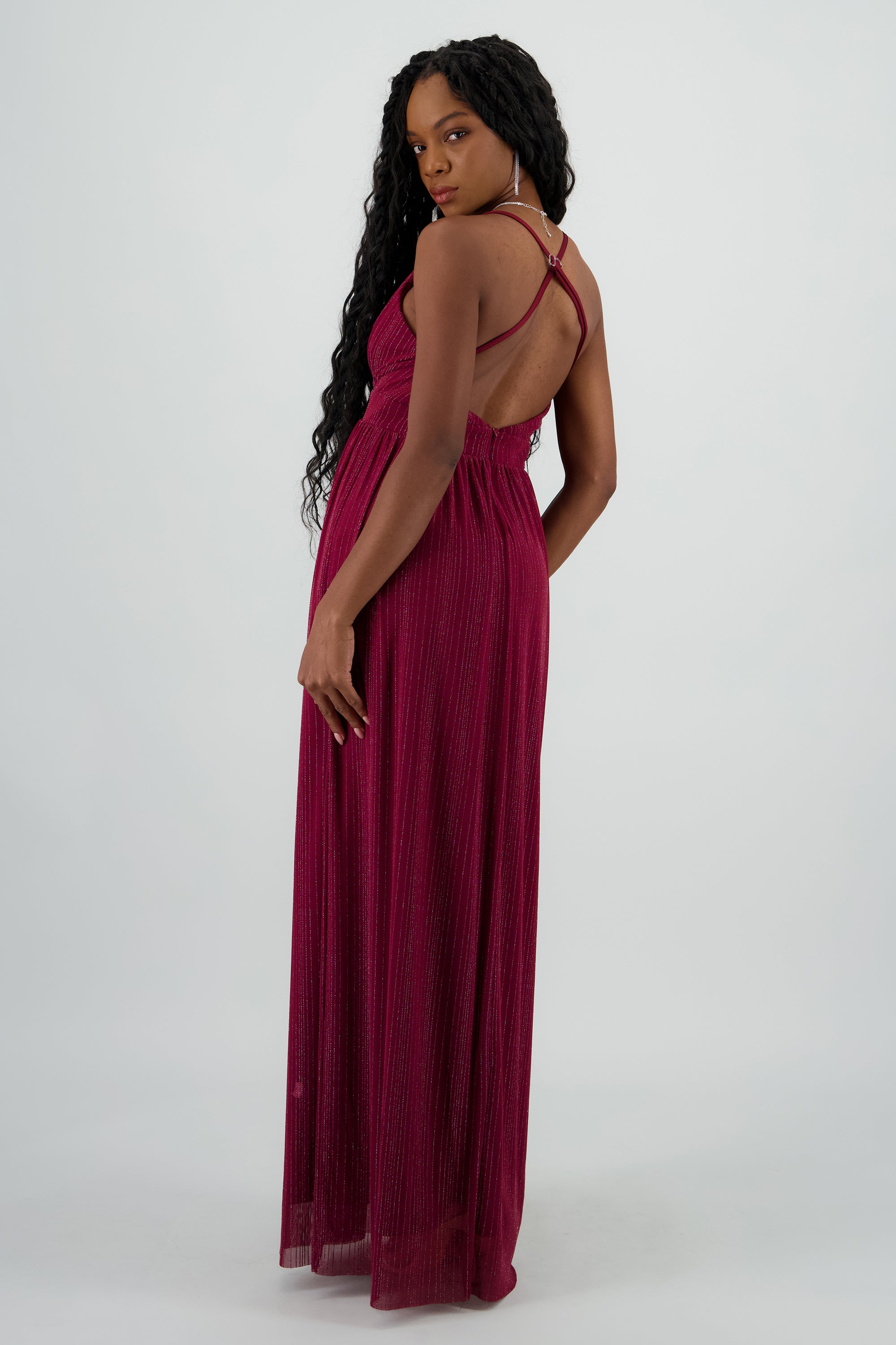 Vestido maxi escote v detalle brillos VINO