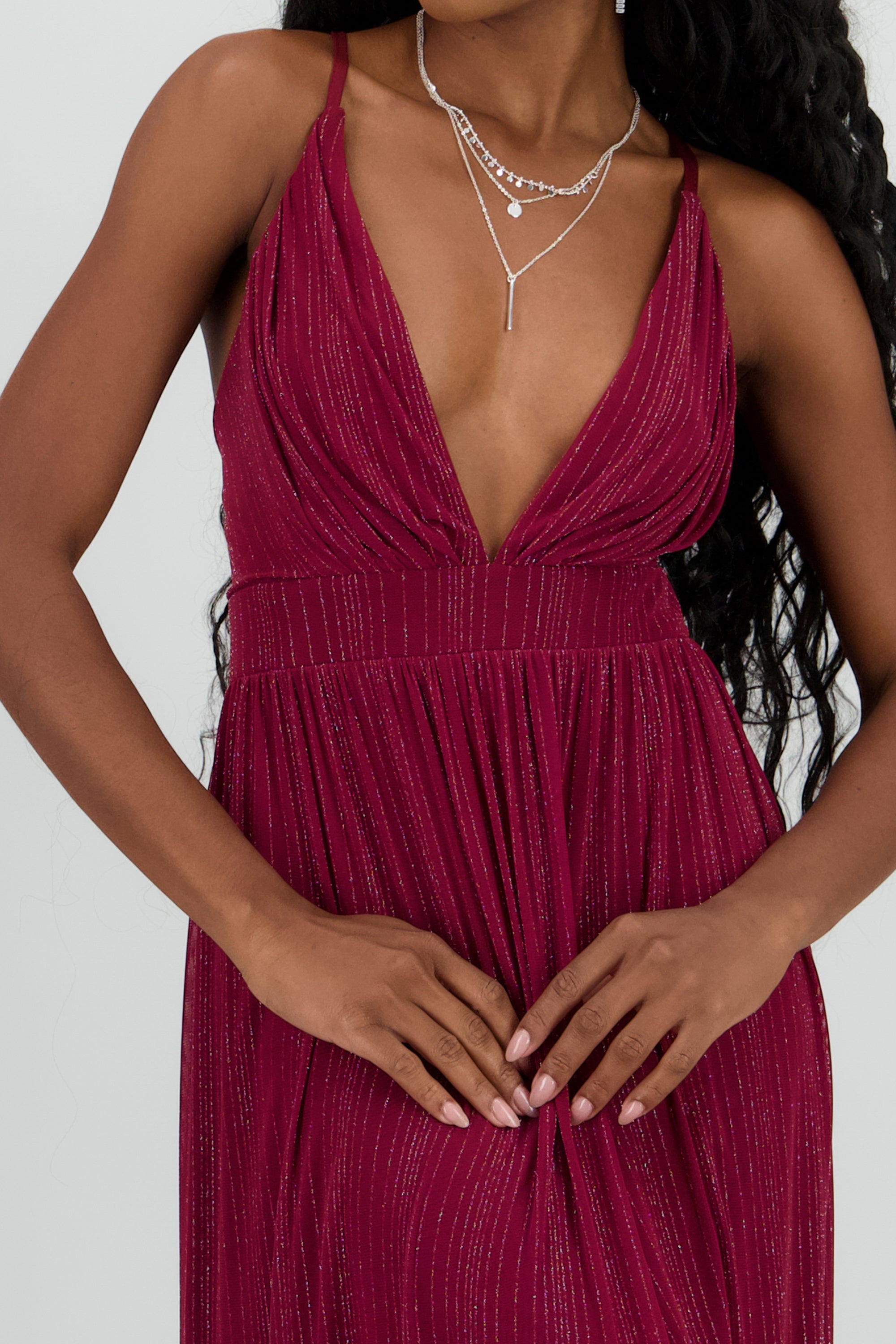 Vestido maxi escote v detalle brillos VINO