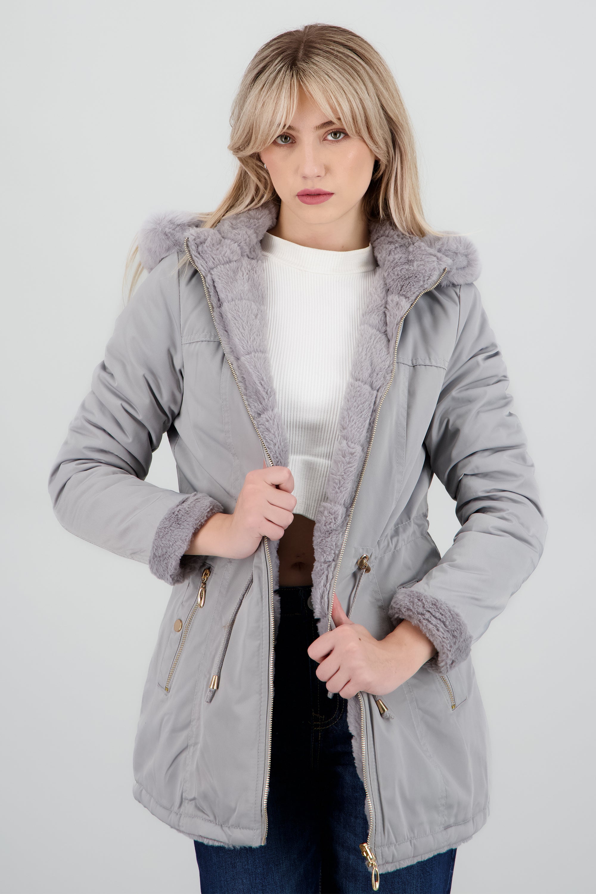 GRAY