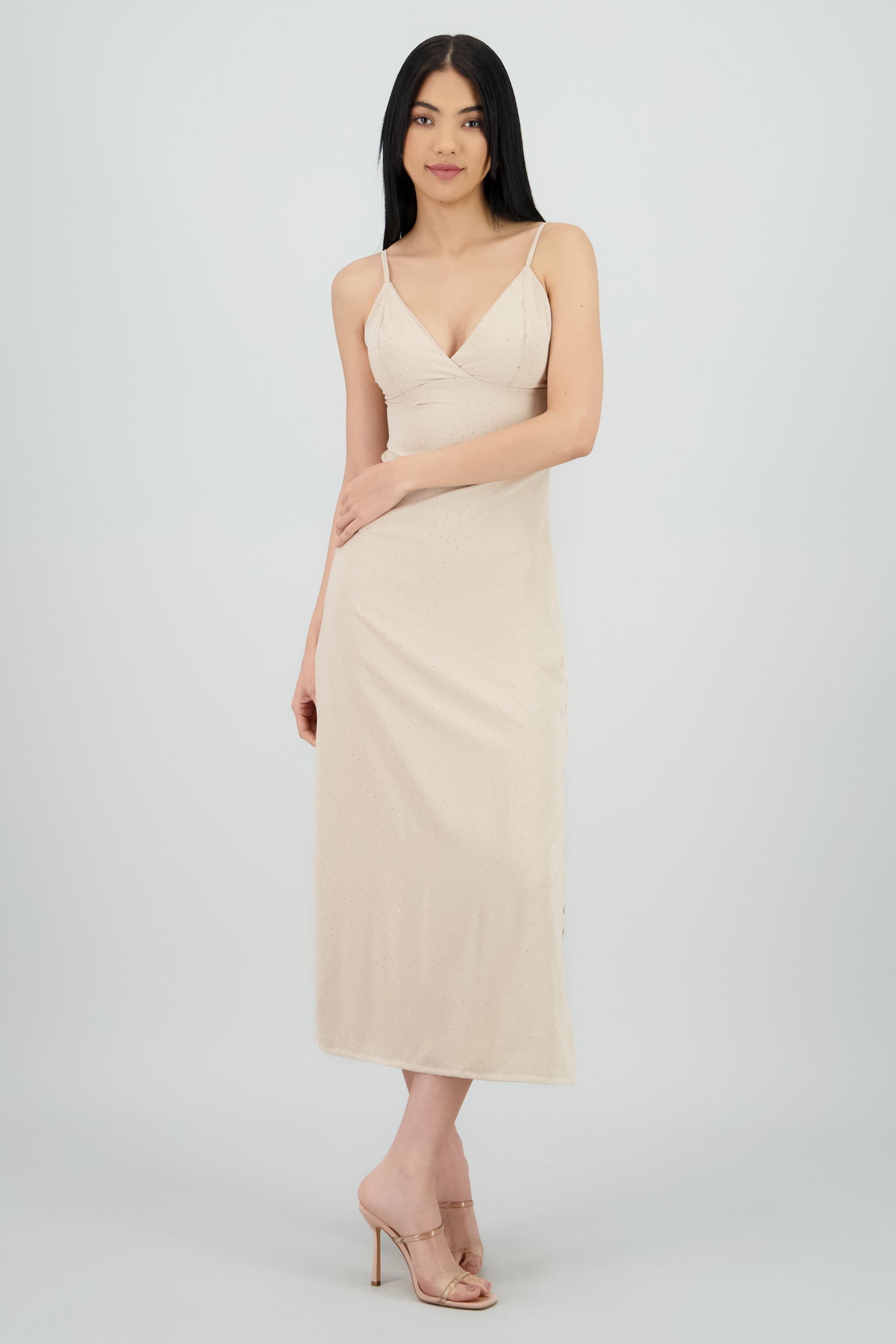 Vestido midi brillos escote cruzado CREMA