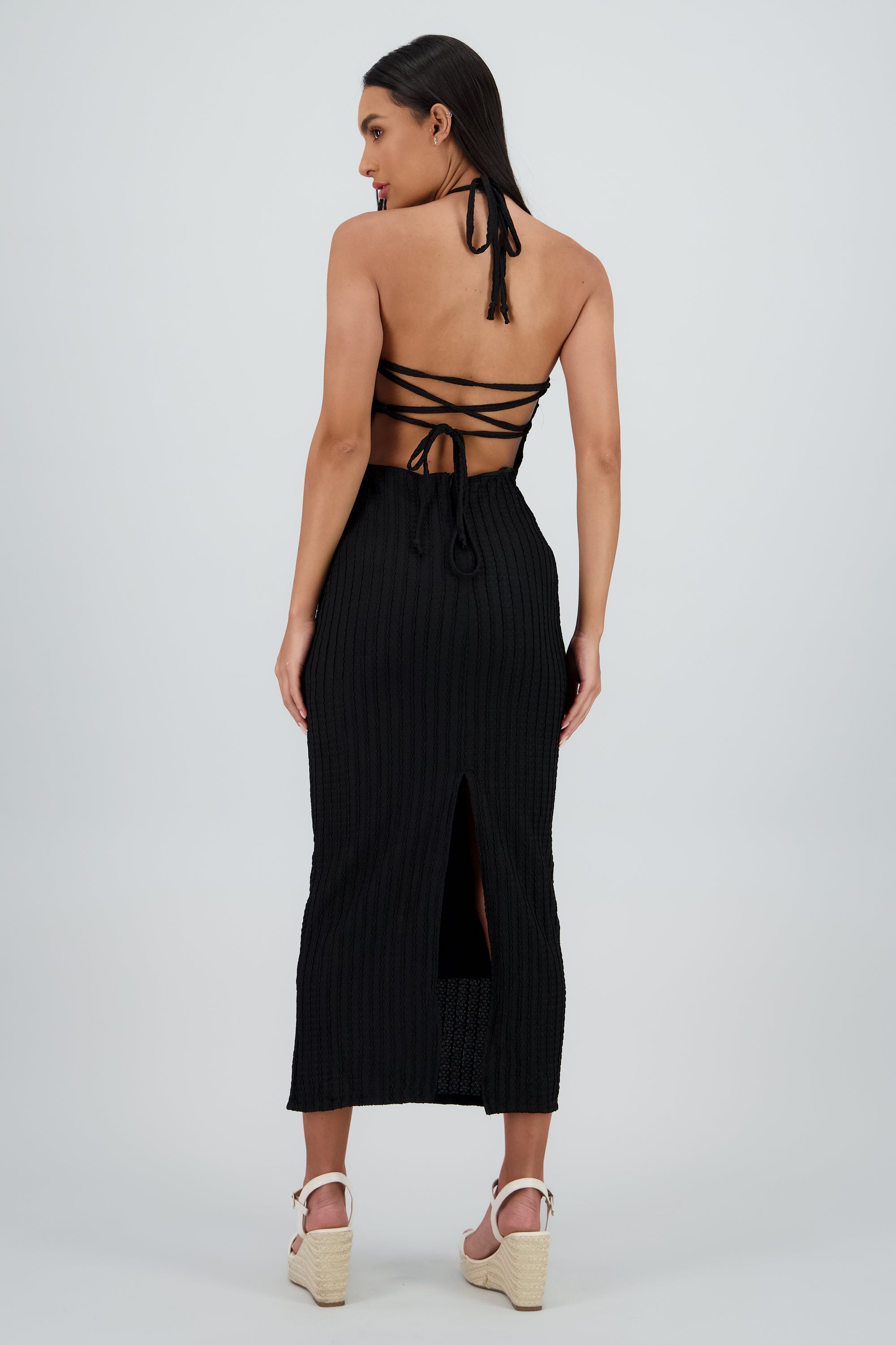 Vestido halter con textura escote espalda NEGRO