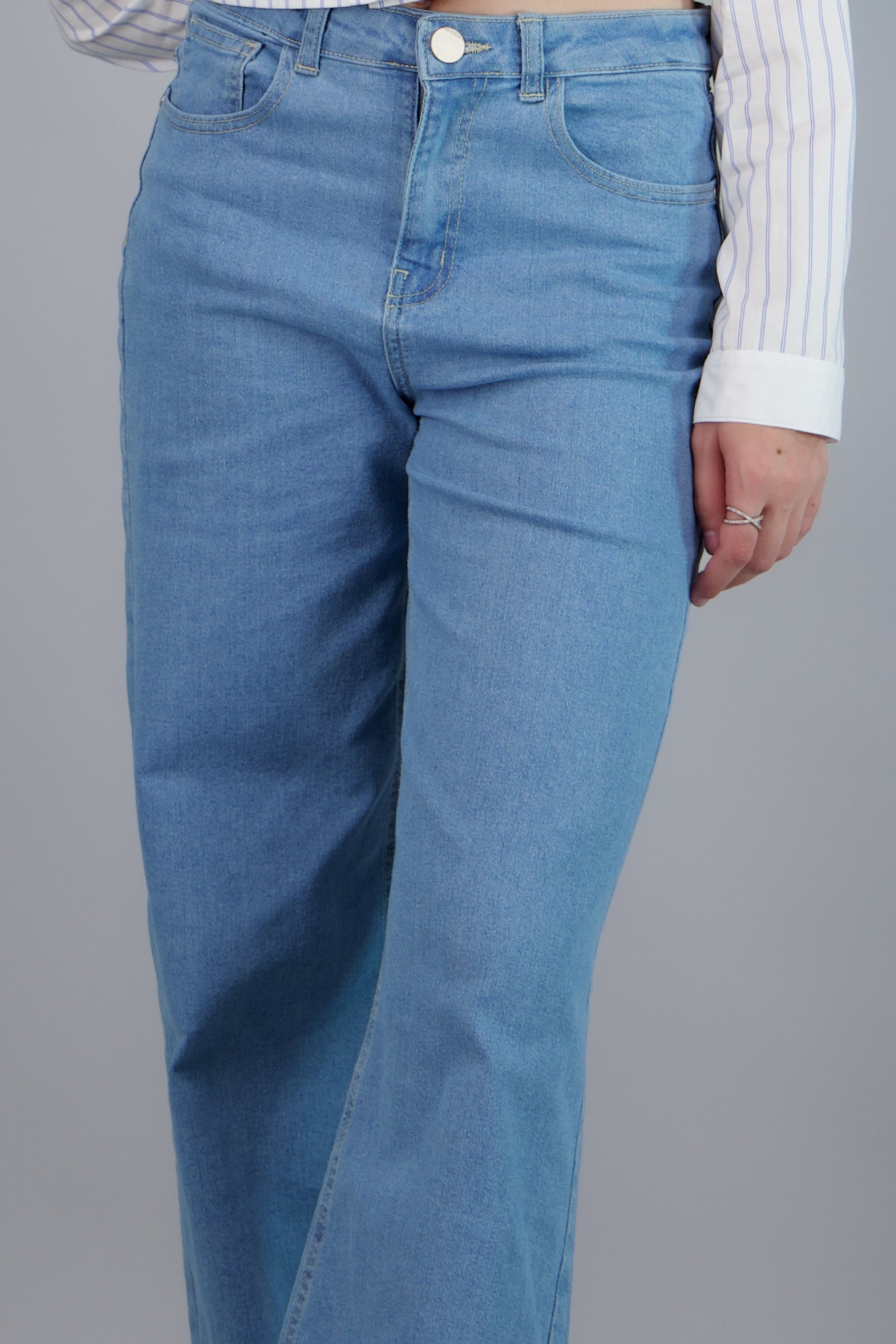 Jeans wide leg confort LIGHT WASH