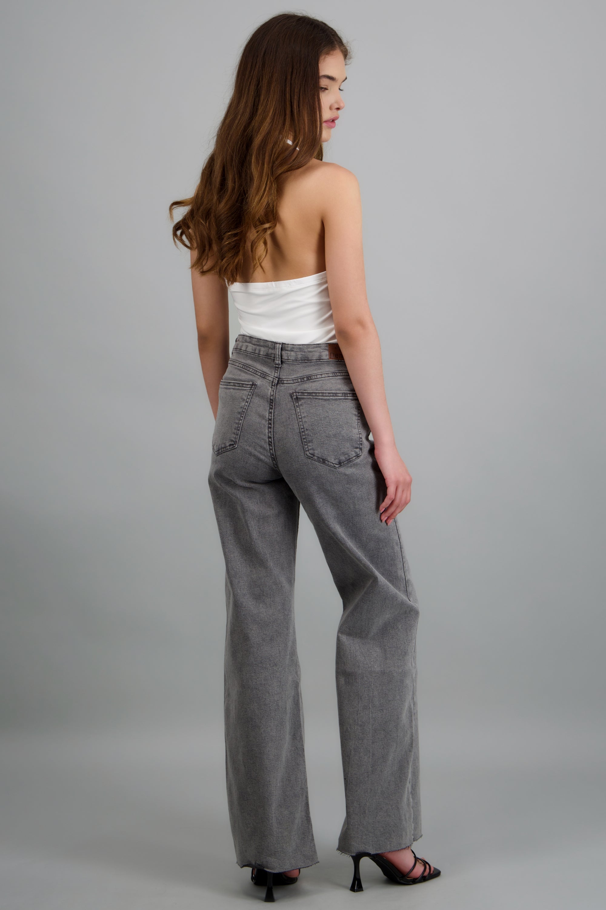 LIGHT GRAY