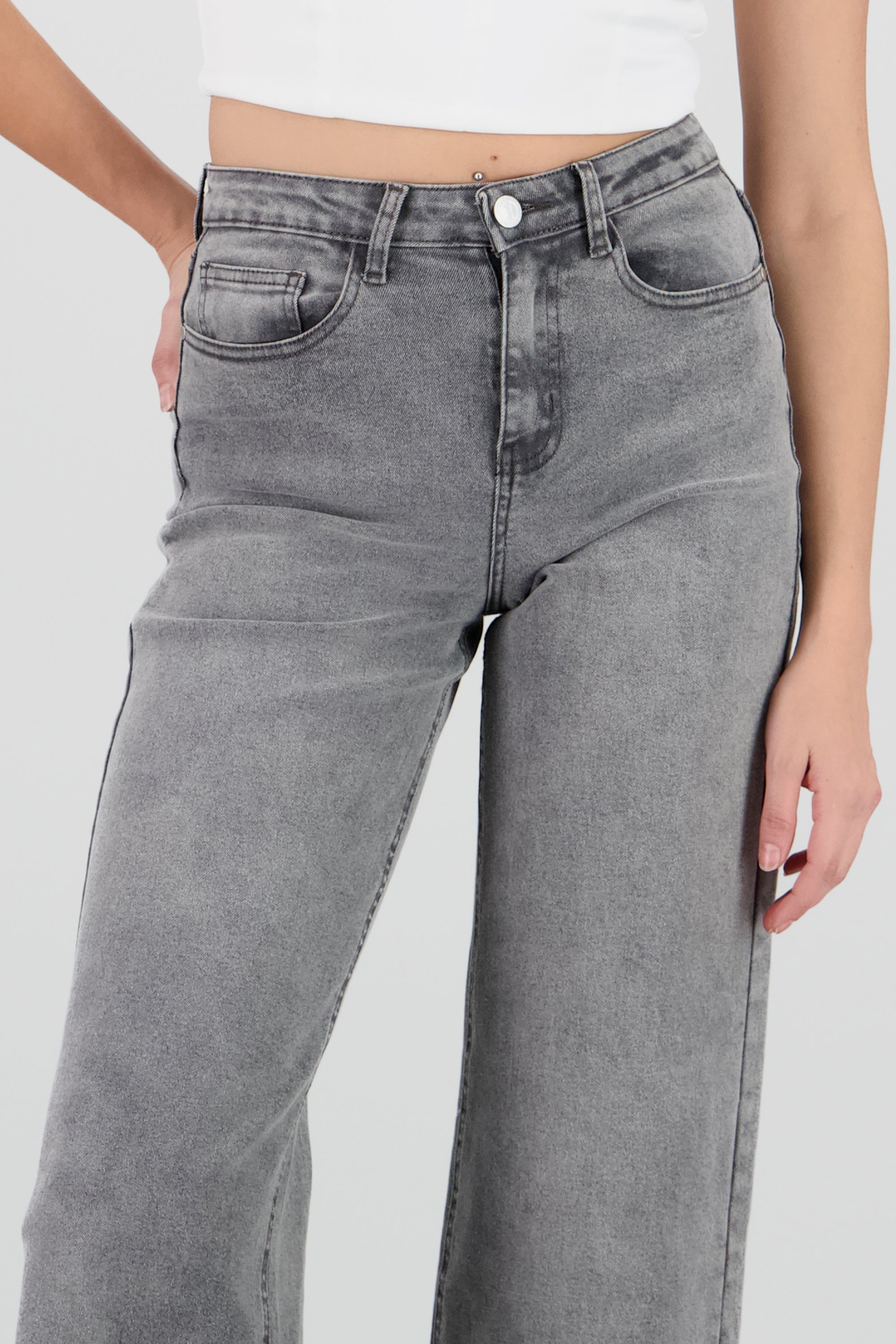 Jeans wide leg dobladillo ancho GRIS OBSCURO