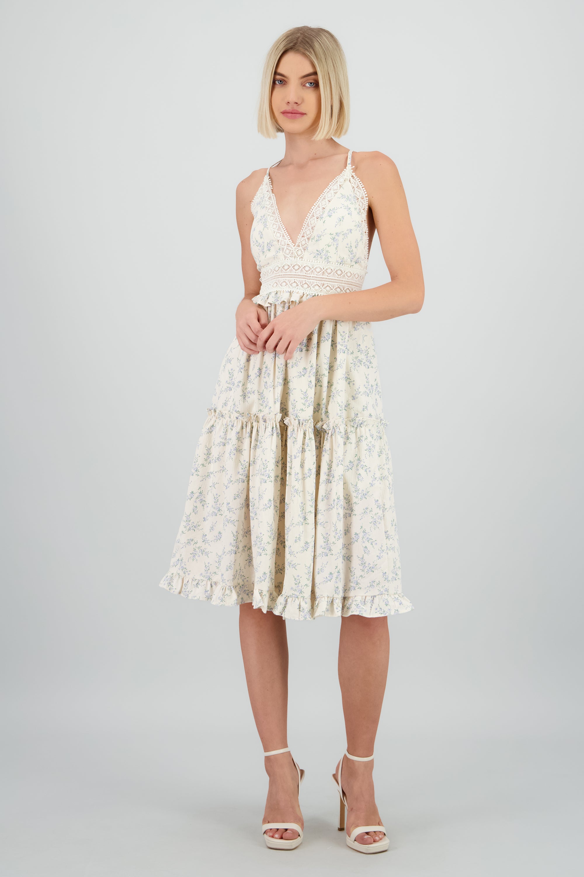 Vestido maxi flores con crochet CREMA