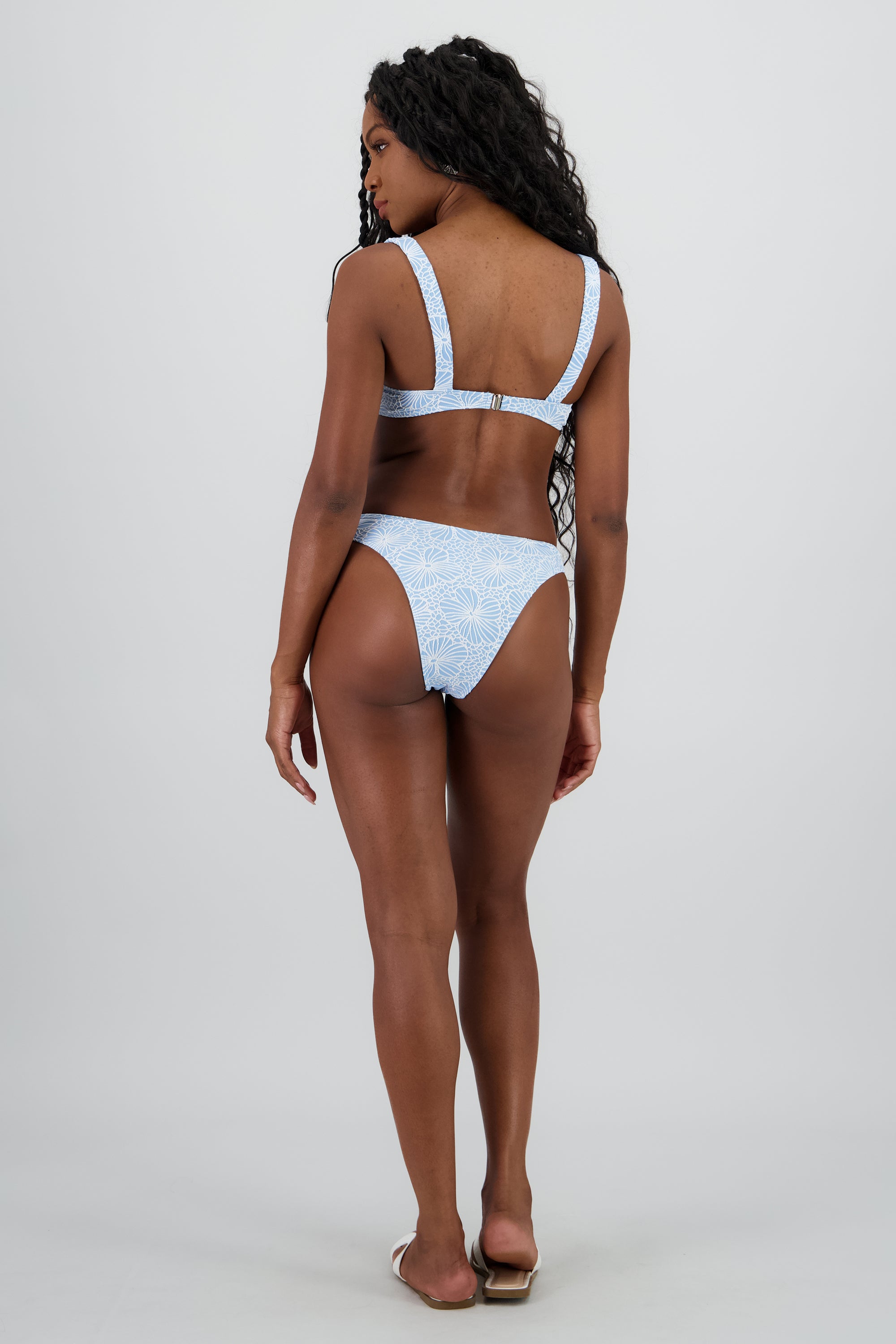 Bikini varilla flores textura AZUL COMBO