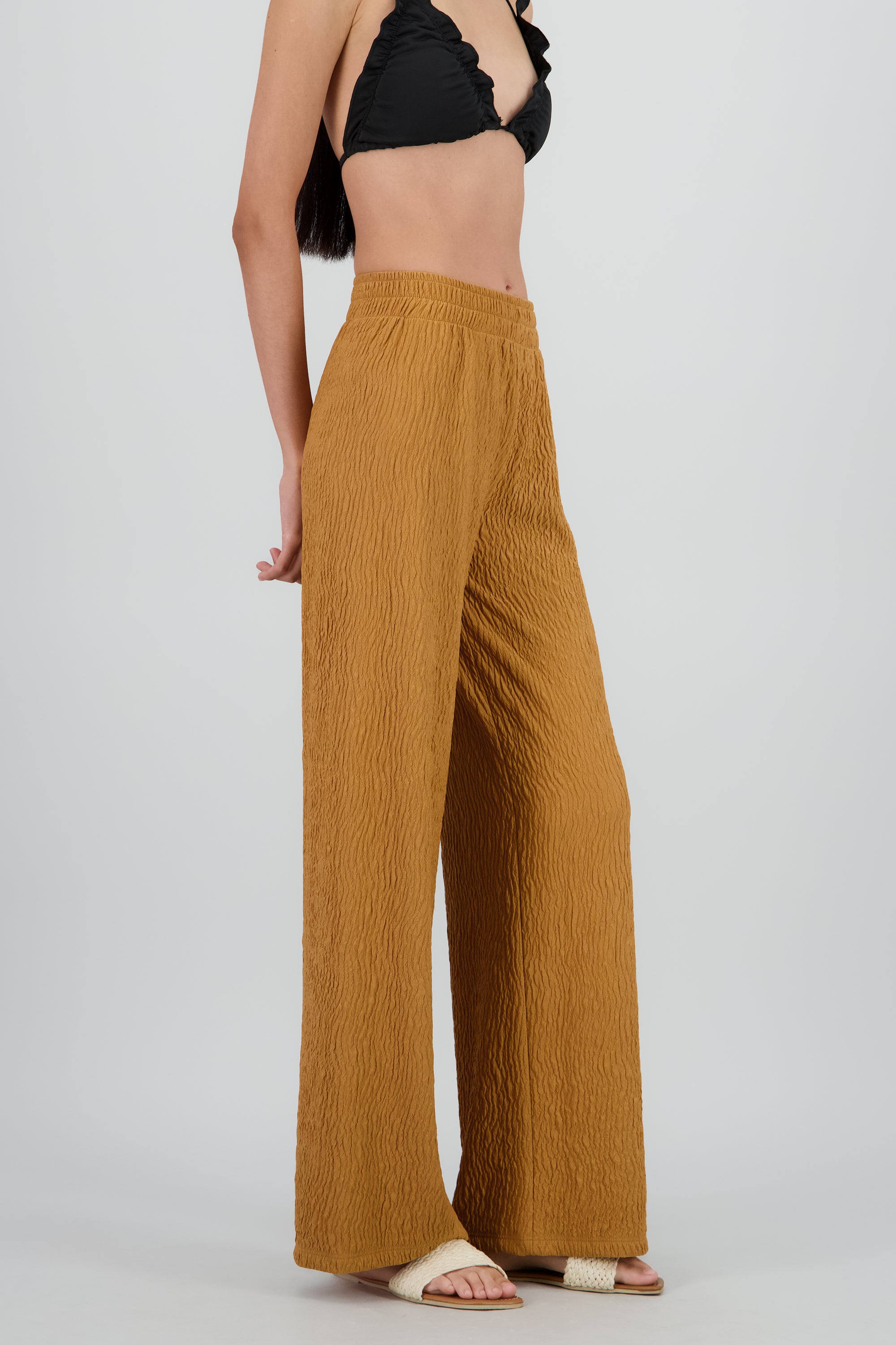 Pantalon flared textura LADRILLO