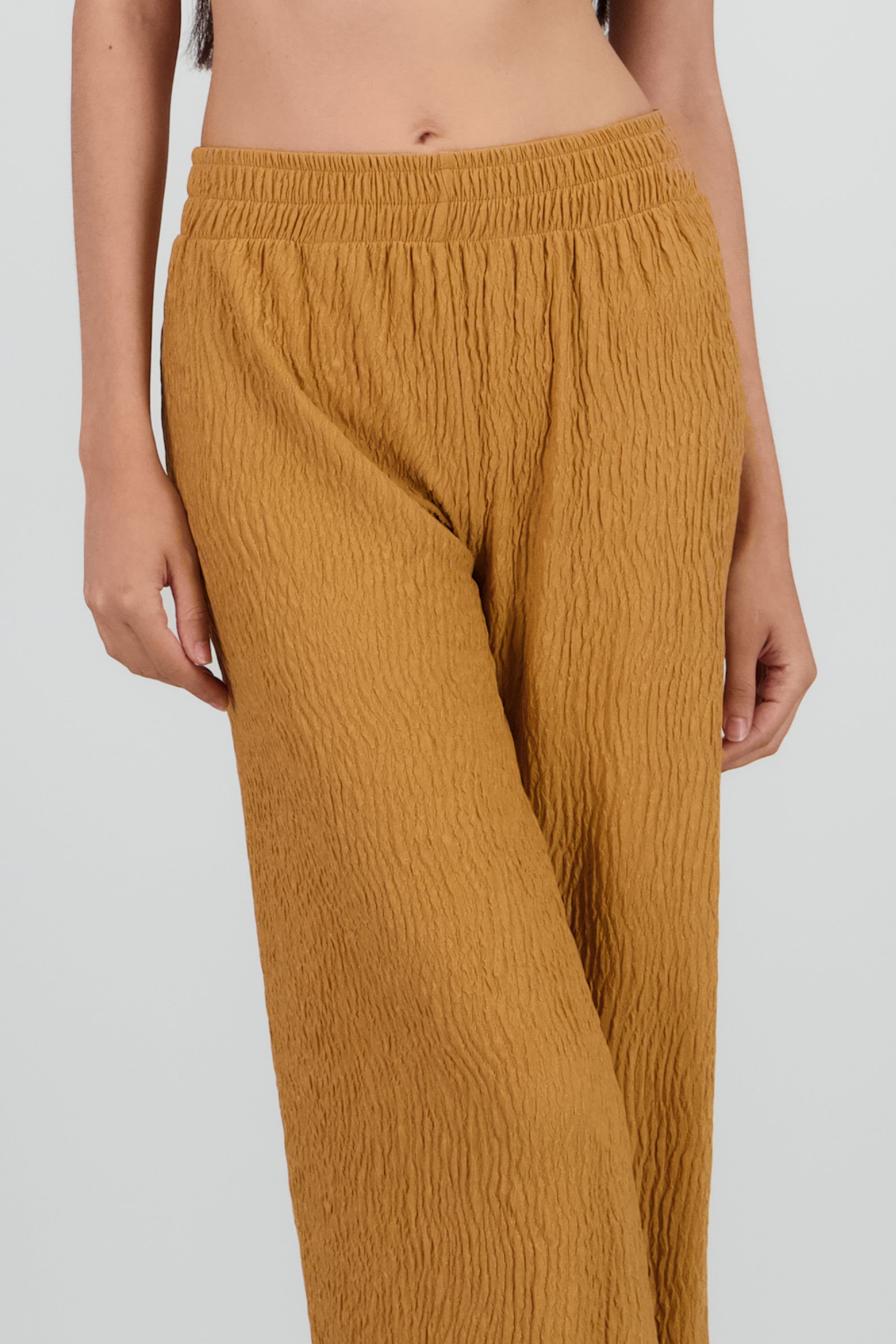 Pantalon flared textura LADRILLO