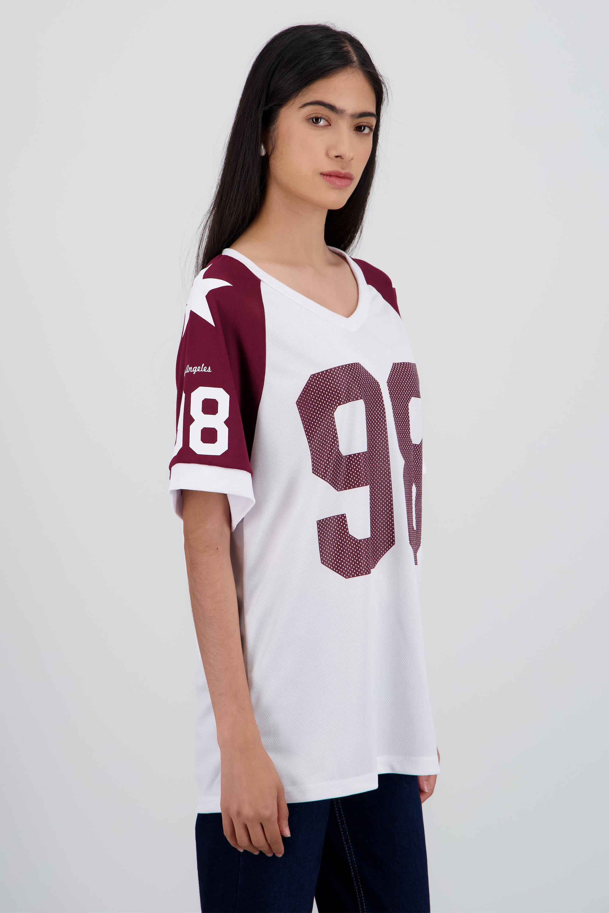 Playera oversized numero contraste VINO COMBO