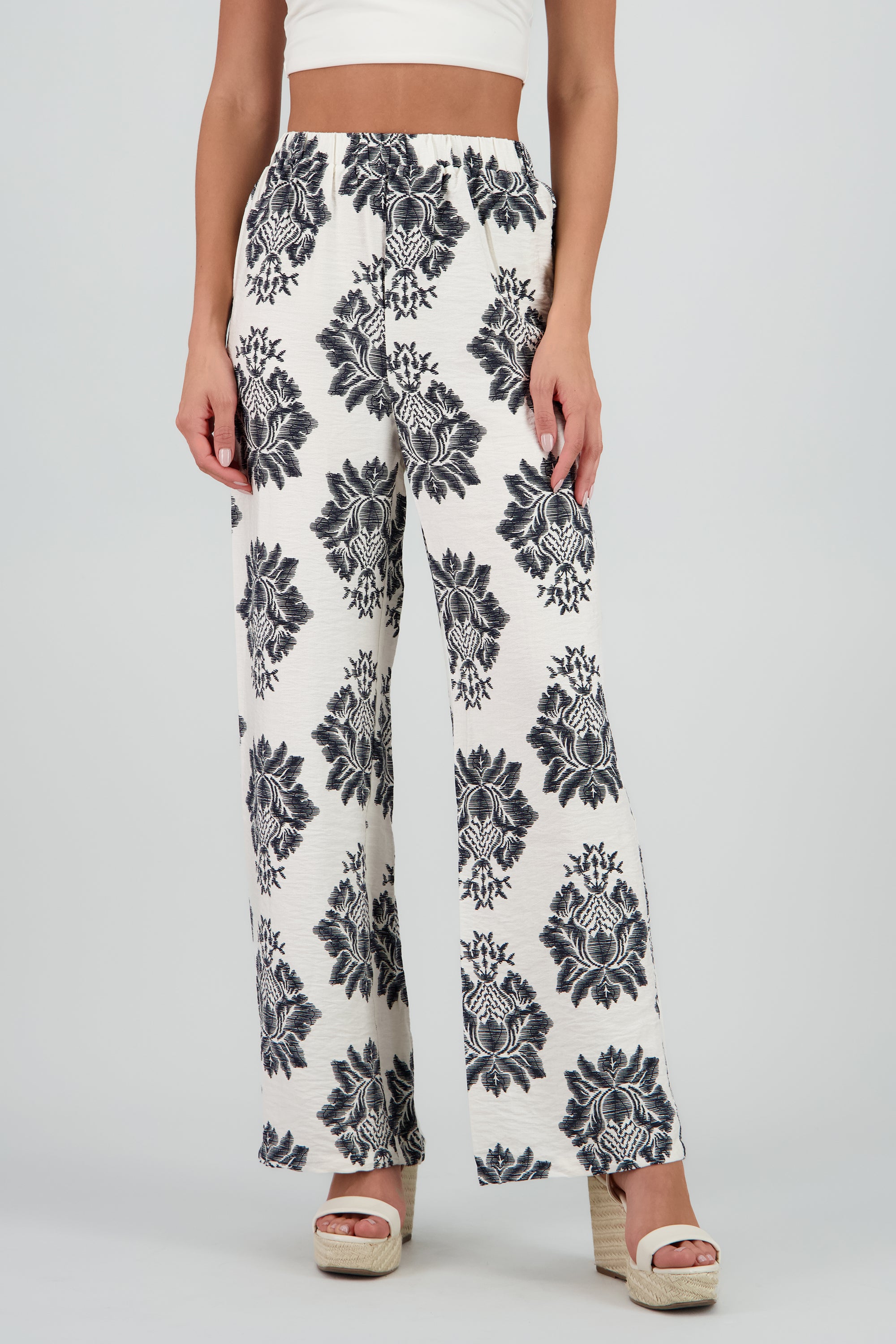 Pantalones fluidos estampado tropical NEGRO COMBO