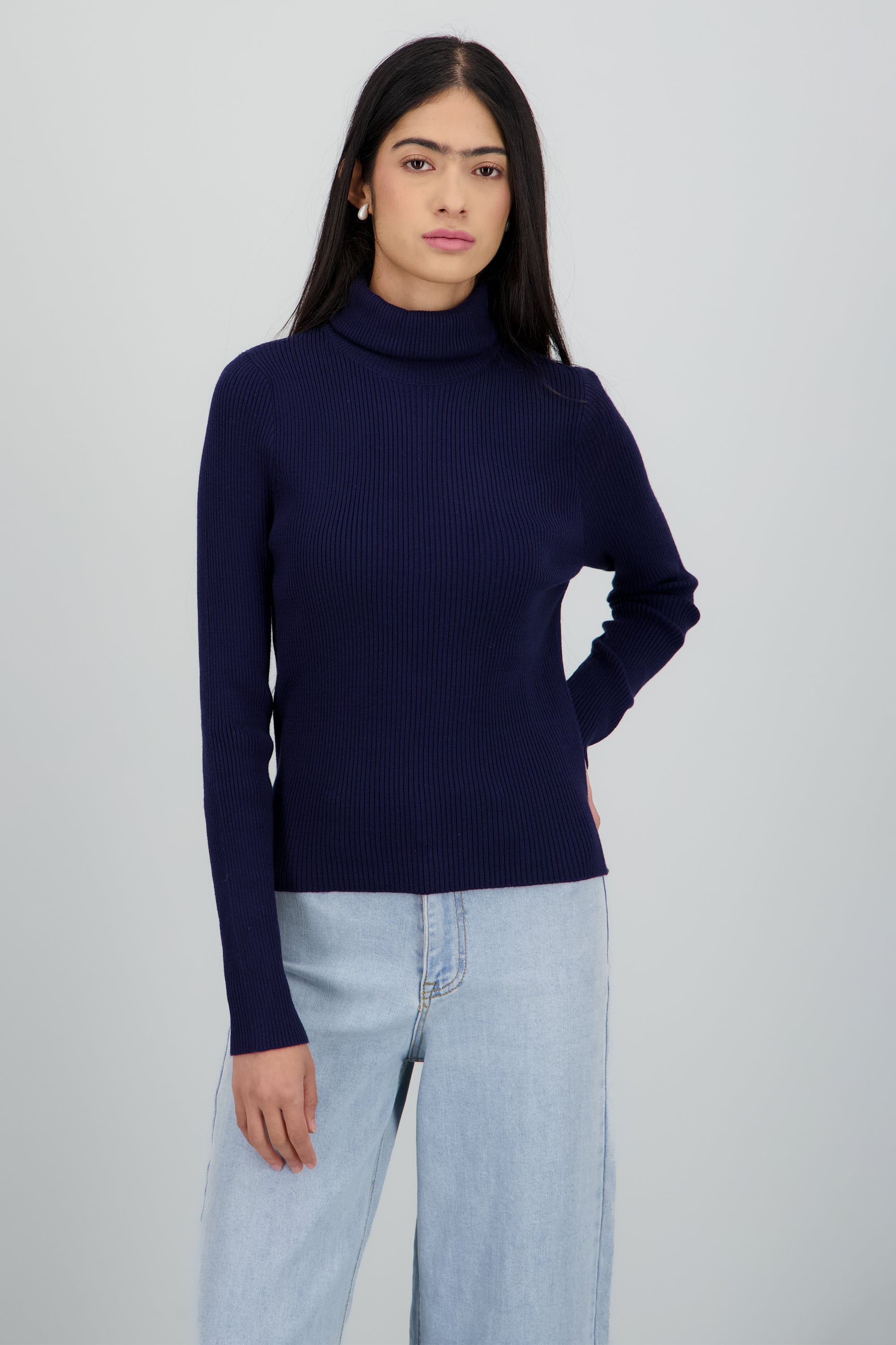 Sueter acanalado con cuello alto MARINO