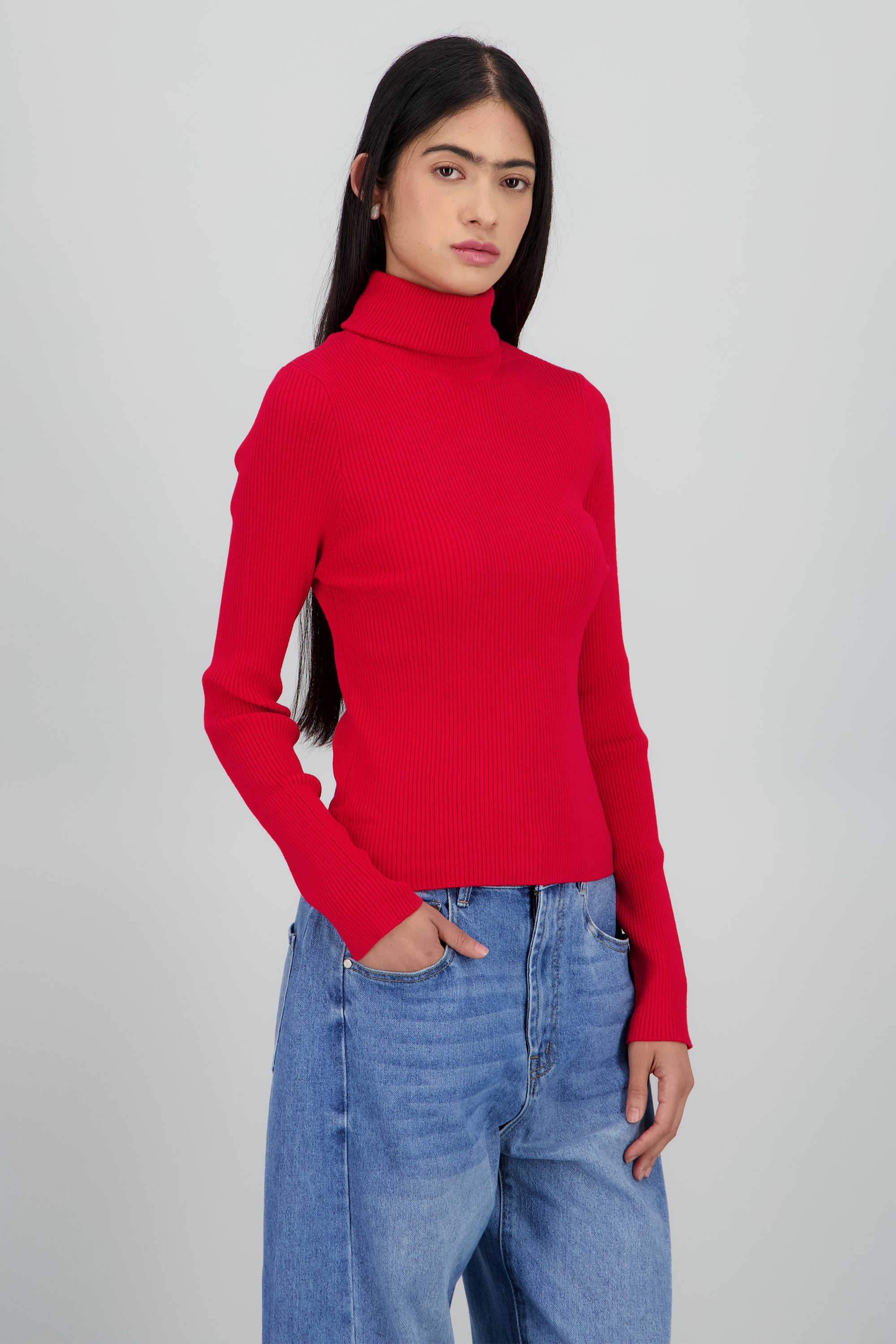 Sueter acanalado con cuello alto ROJO