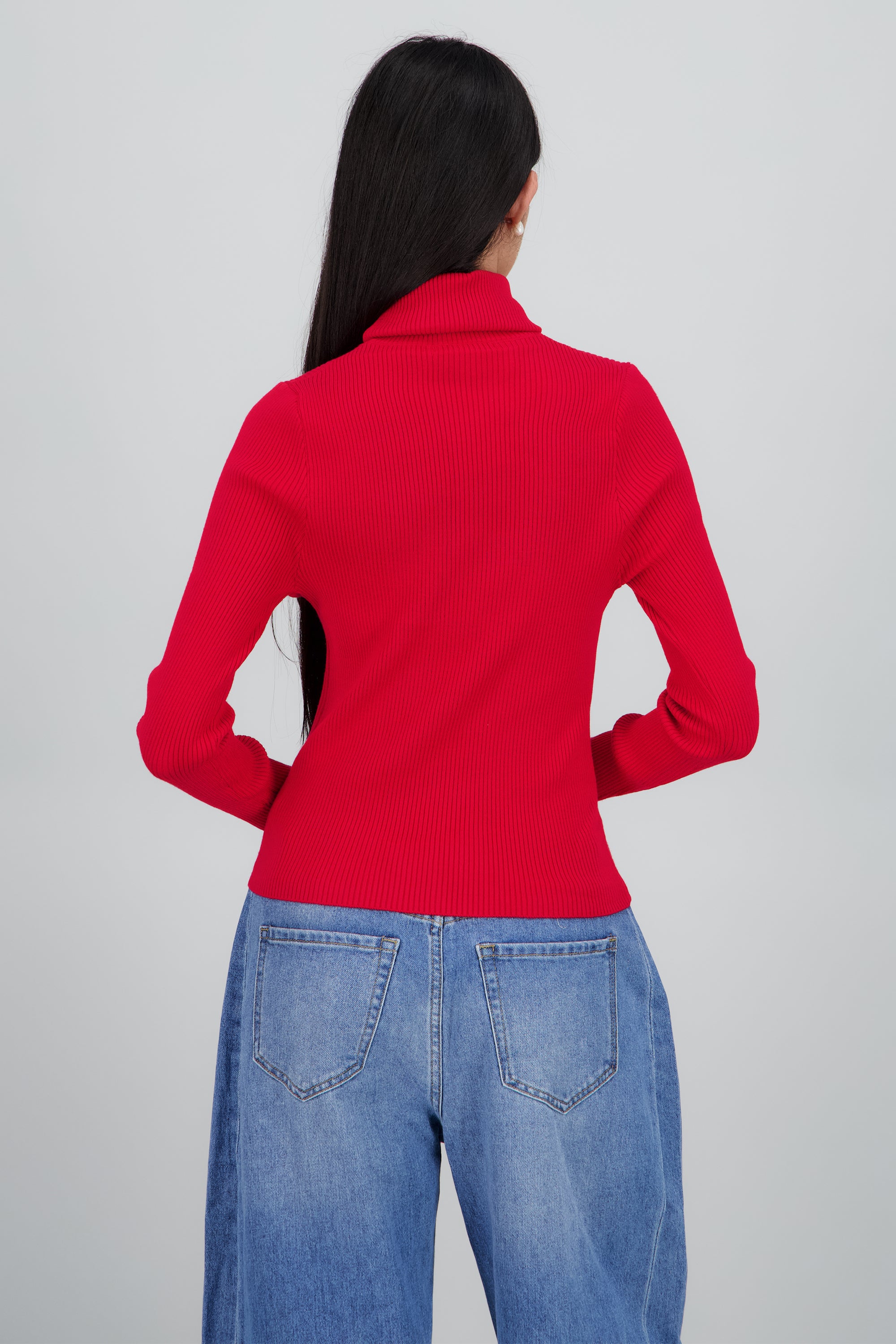Sueter acanalado con cuello alto ROJO