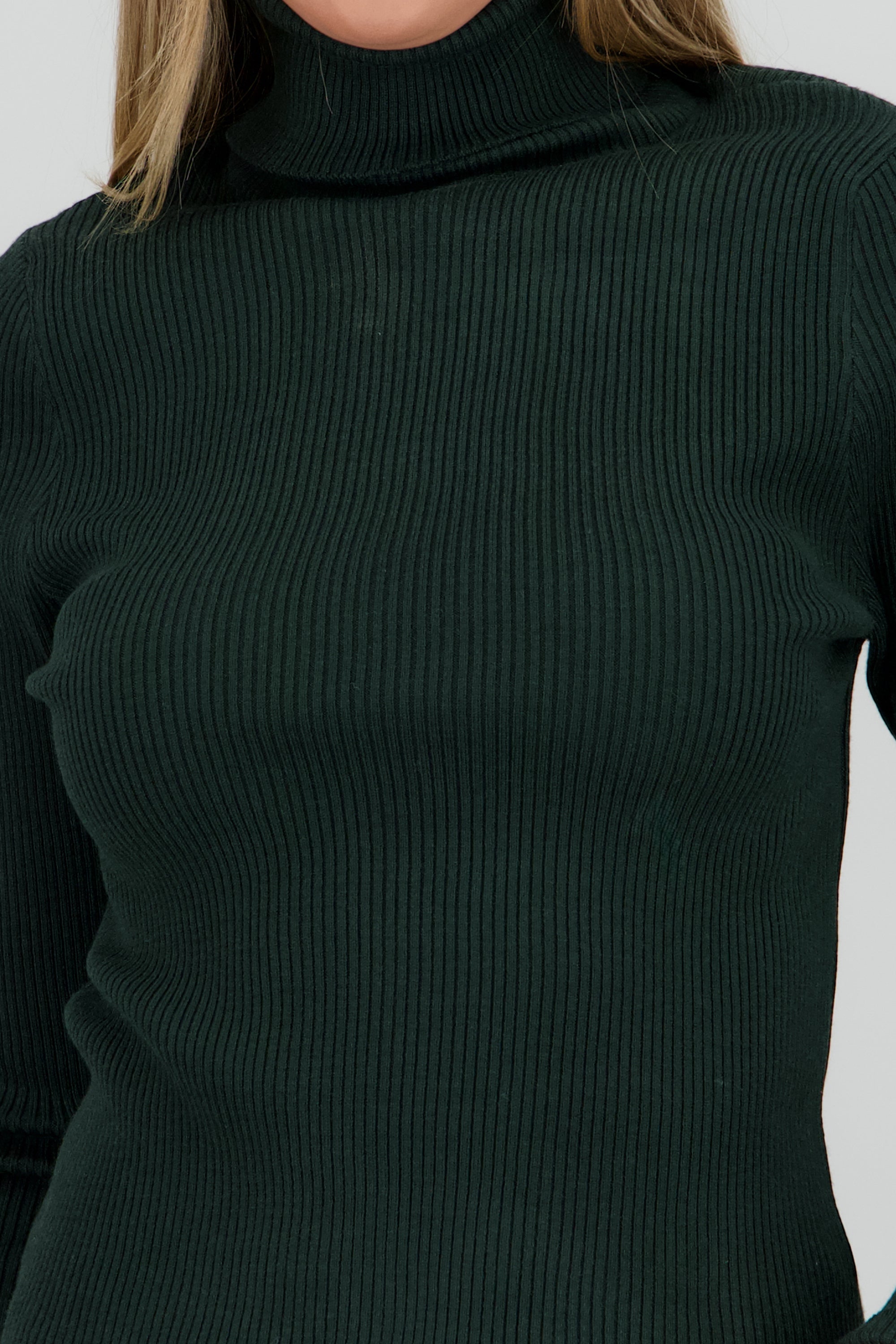 Sueter acanalado con cuello alto VERDE CAZADOR