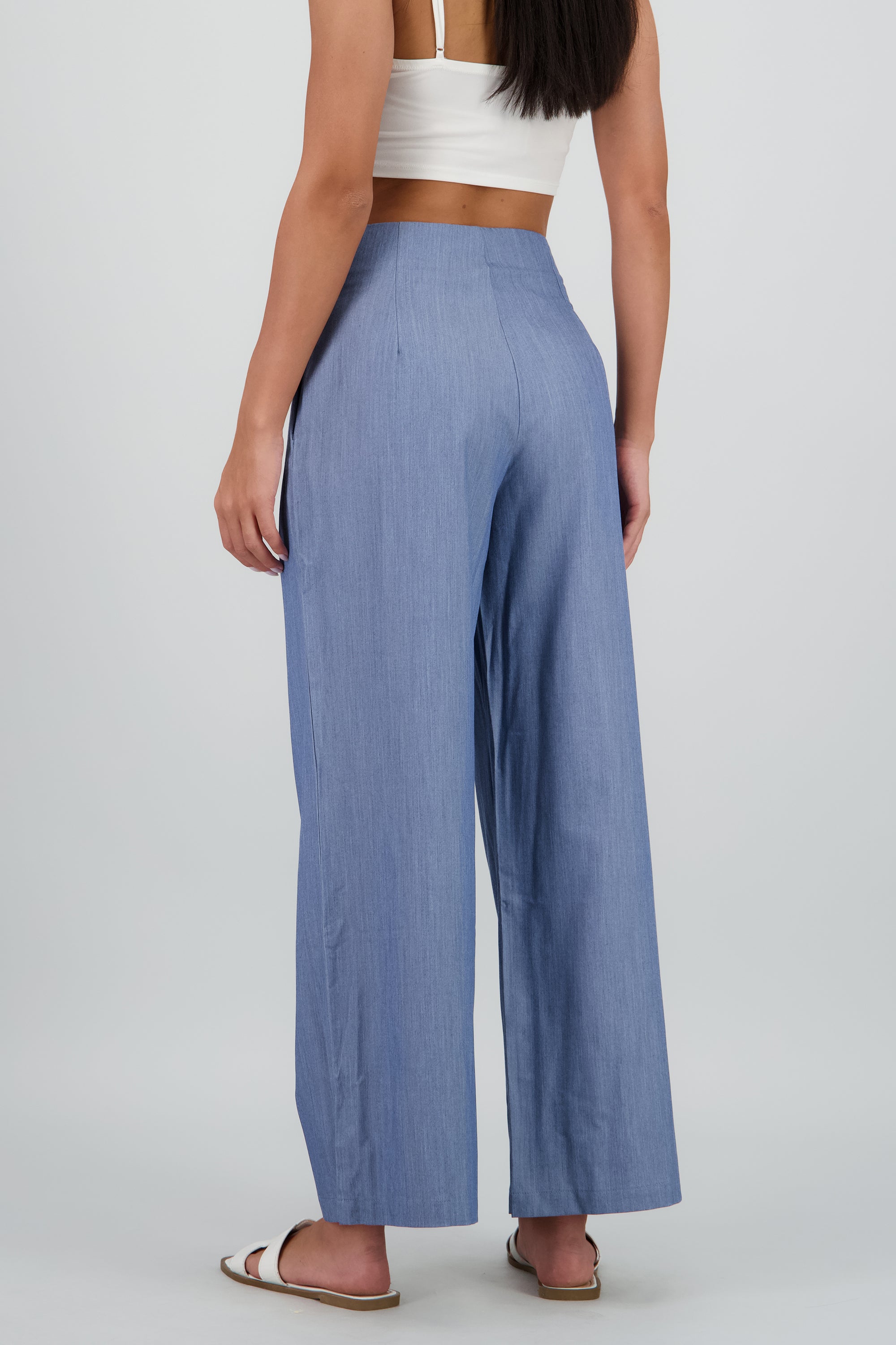 Pantalon amplio AZUL CIELO