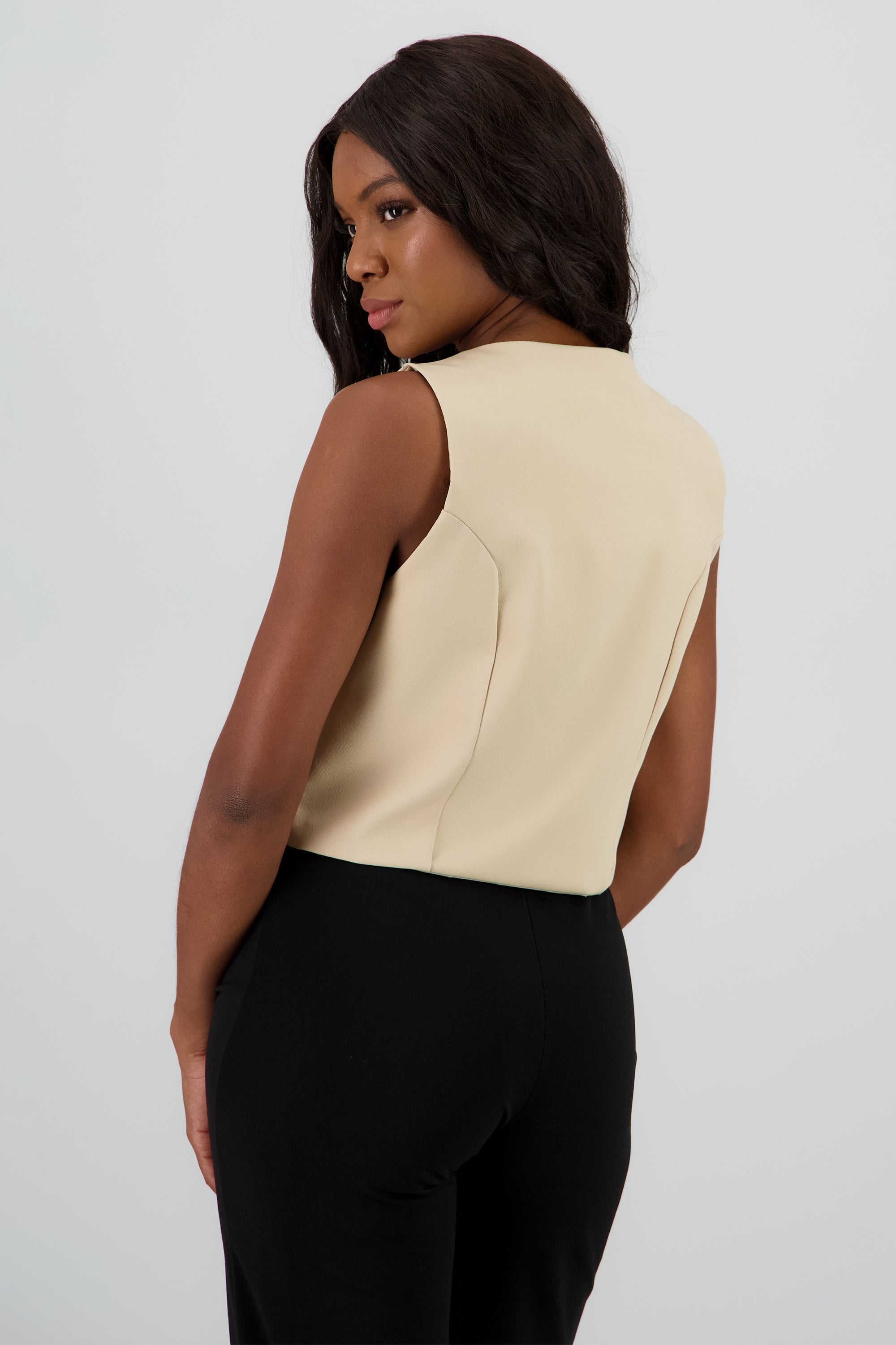 Chaleco crop detalle lazos BEIGE