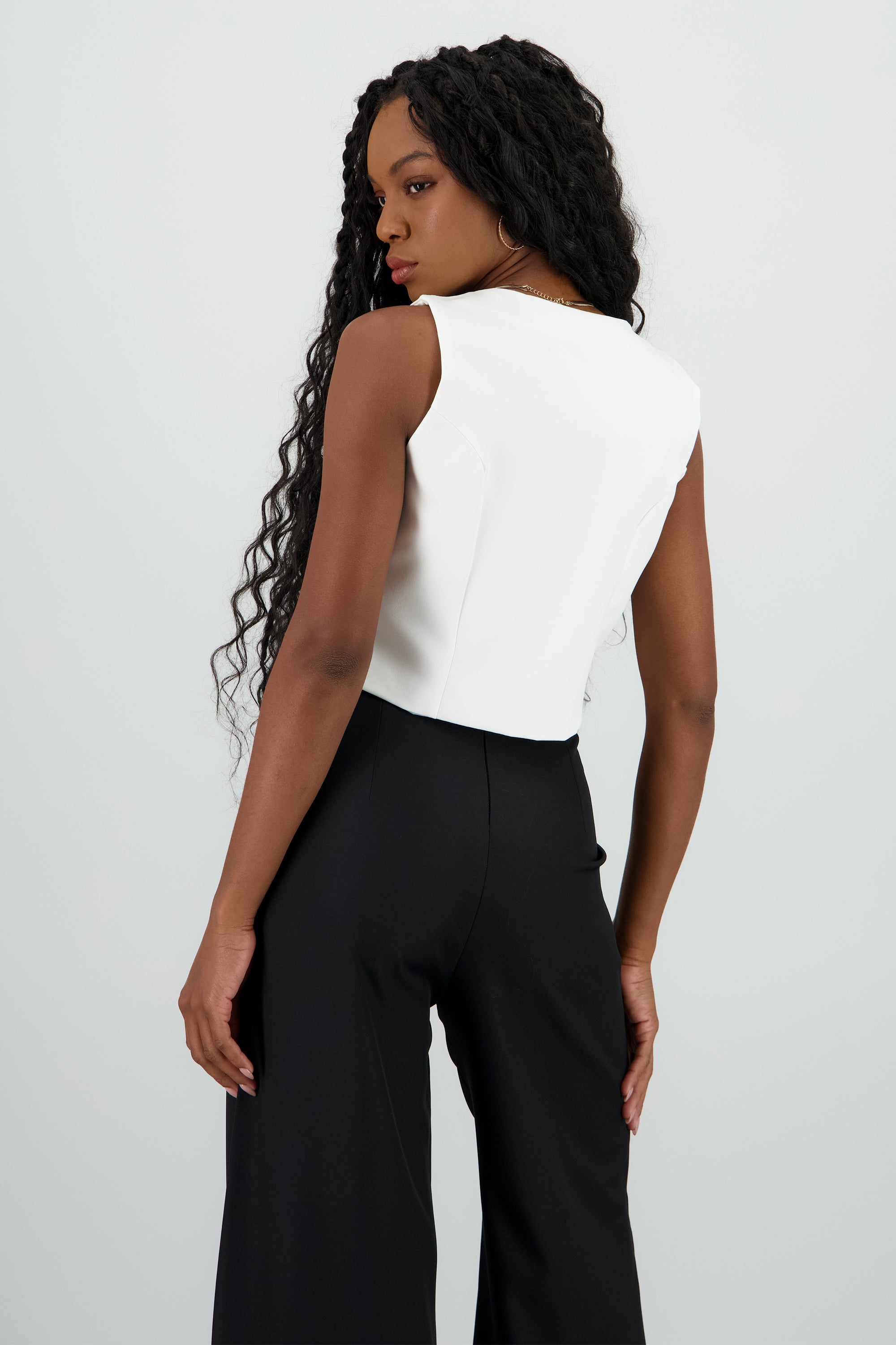 Chaleco crop detalle lazos BLANCO