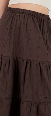 DARK BROWN