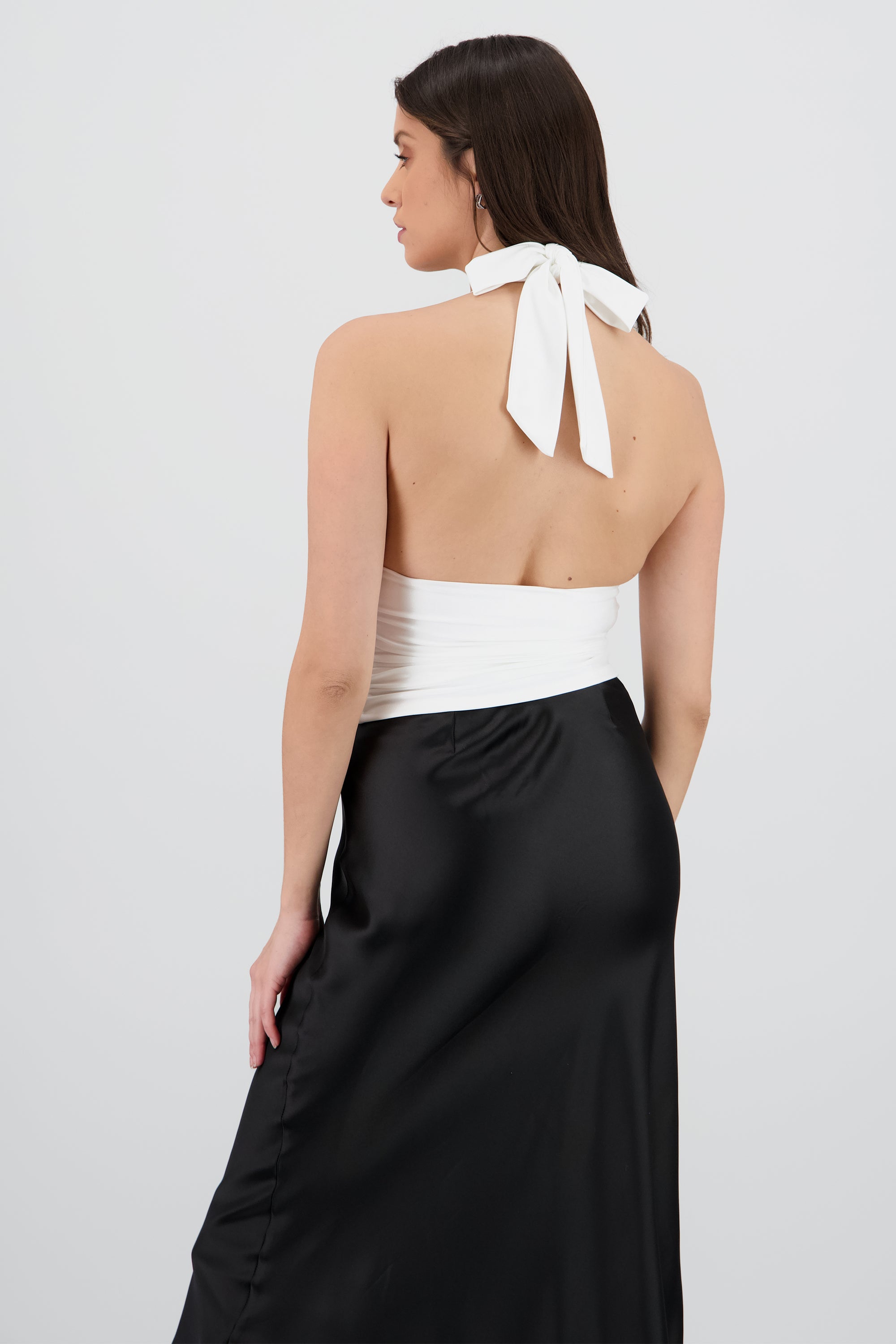 Top halter con detalle de pliegues liso BLANCO