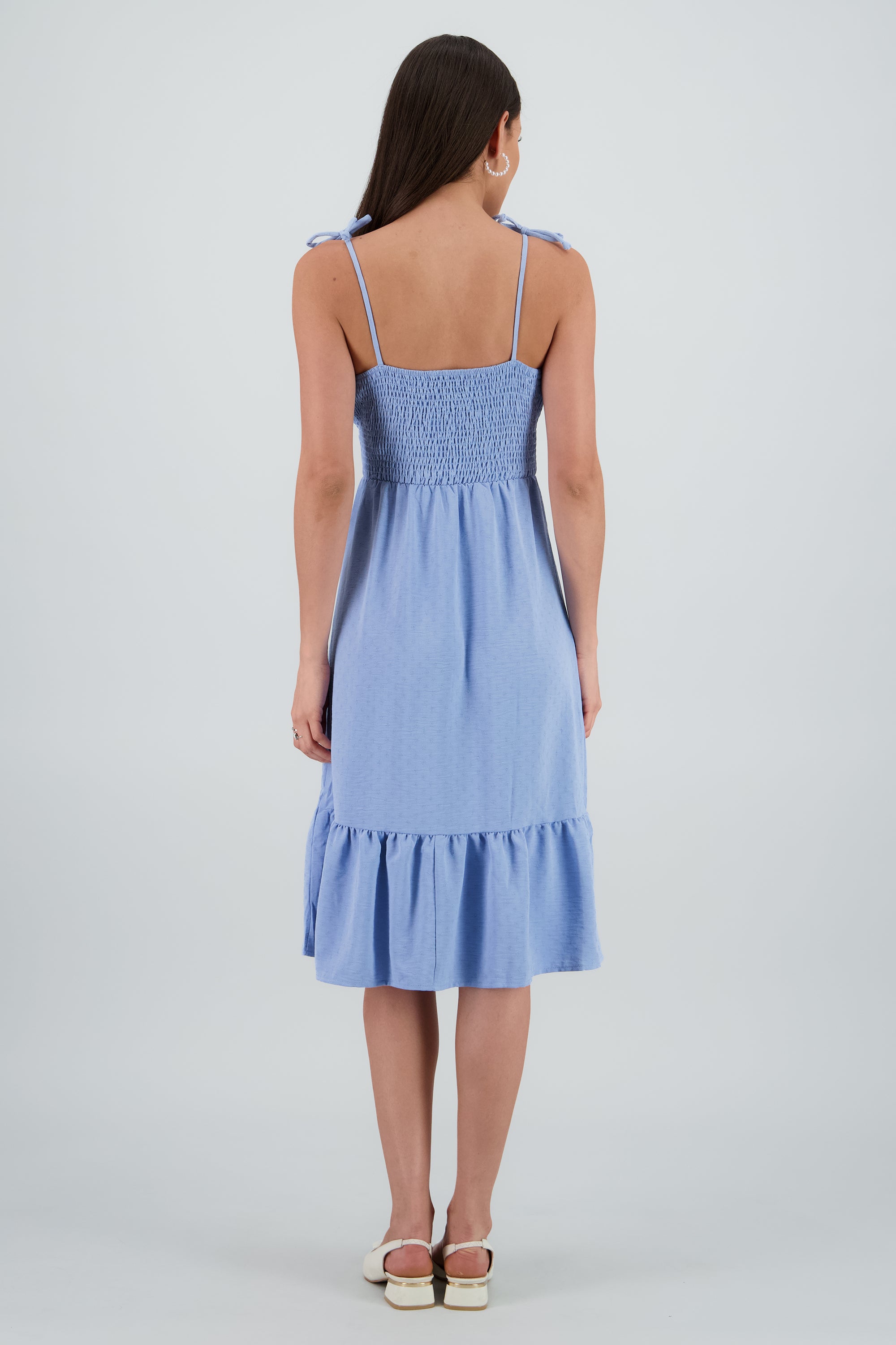 Vestido midi textura con olan AZUL CIELO