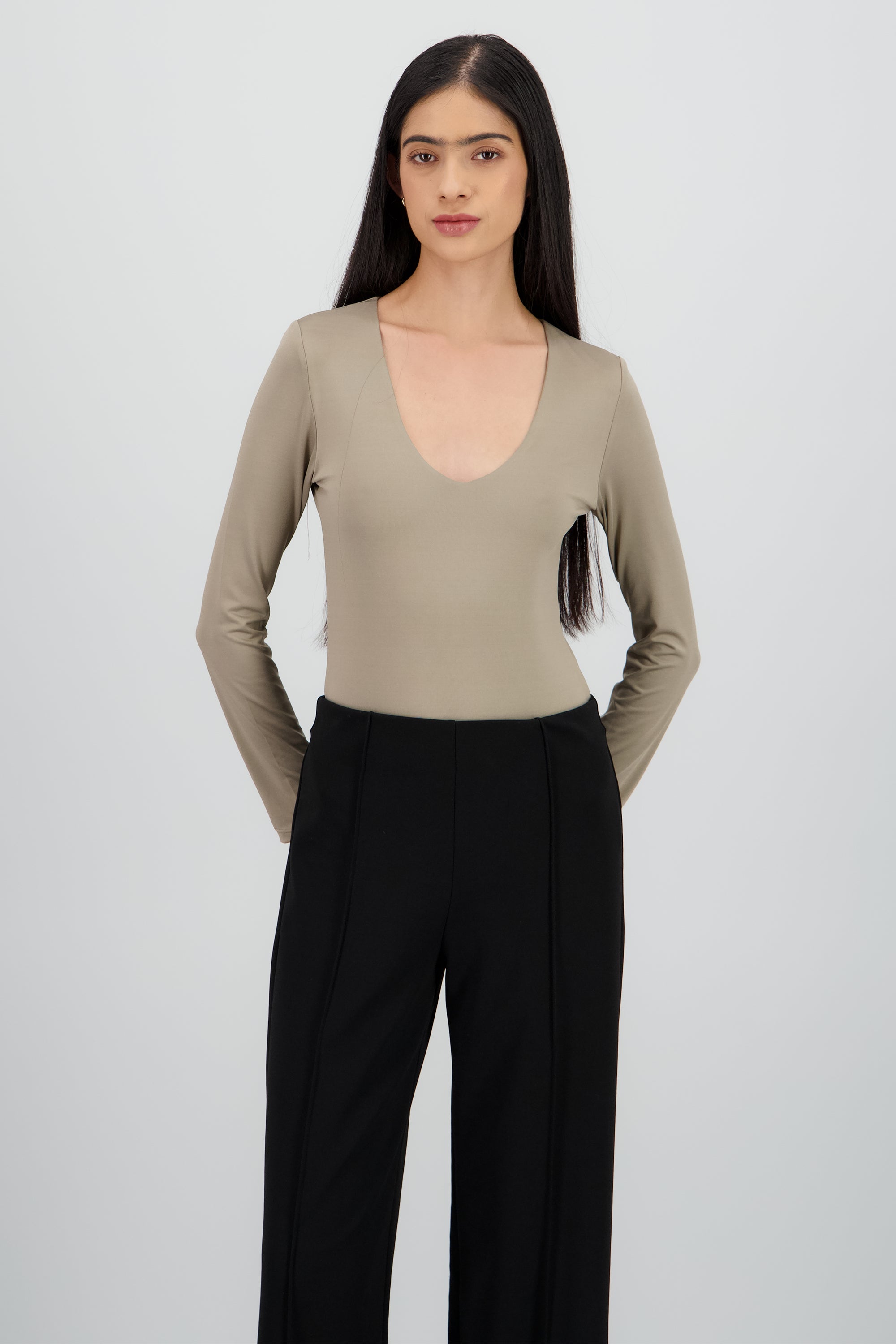 Bodysuit manga larga cuello redondo TAUPE