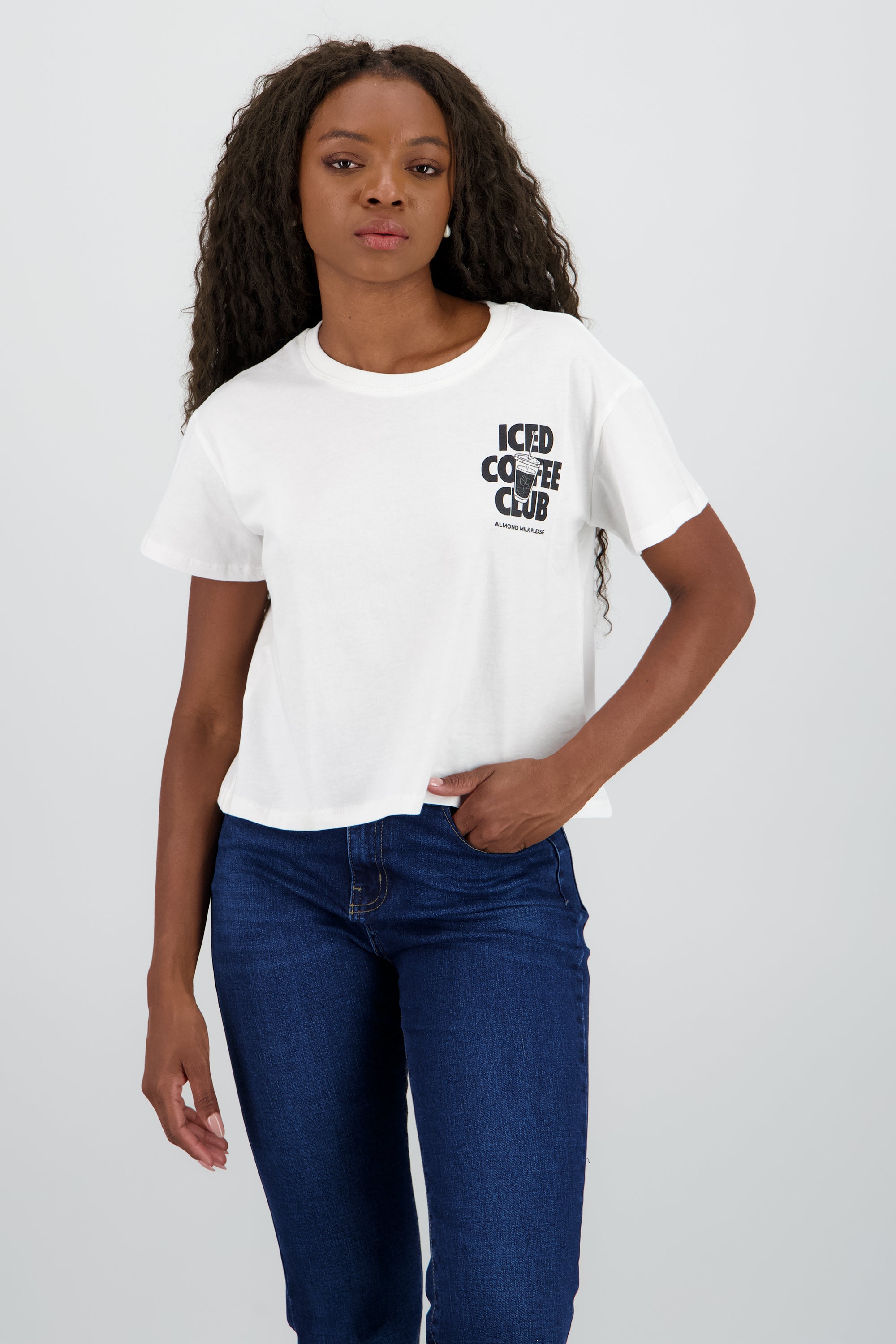 Playera boxy iced coffee BLANCO