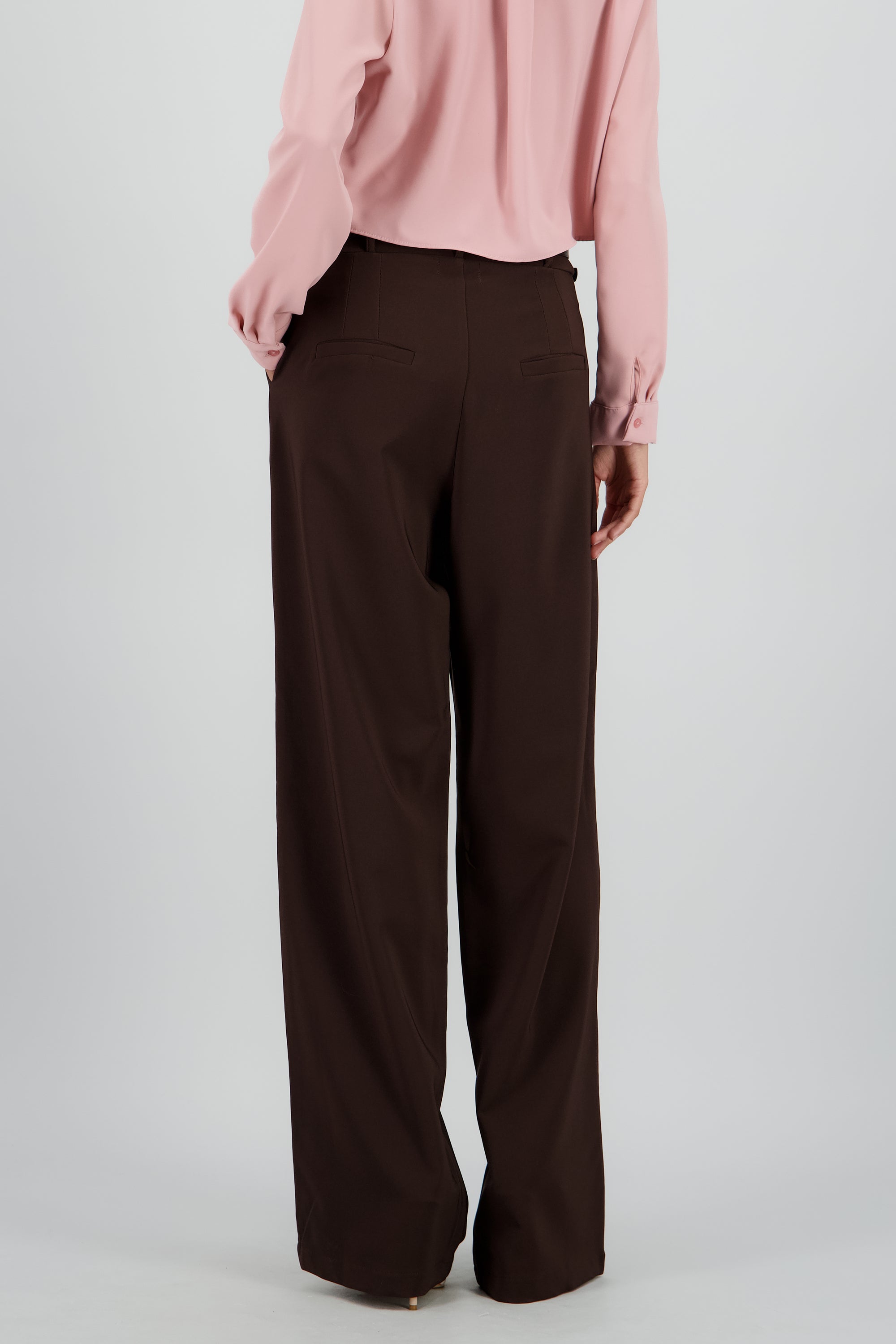 Pantalon cinturon liso CHOCOLATE