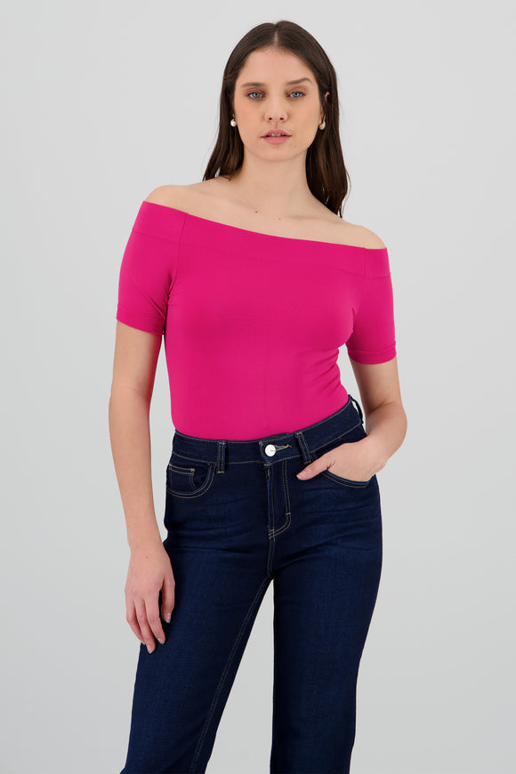 MAGENTA
