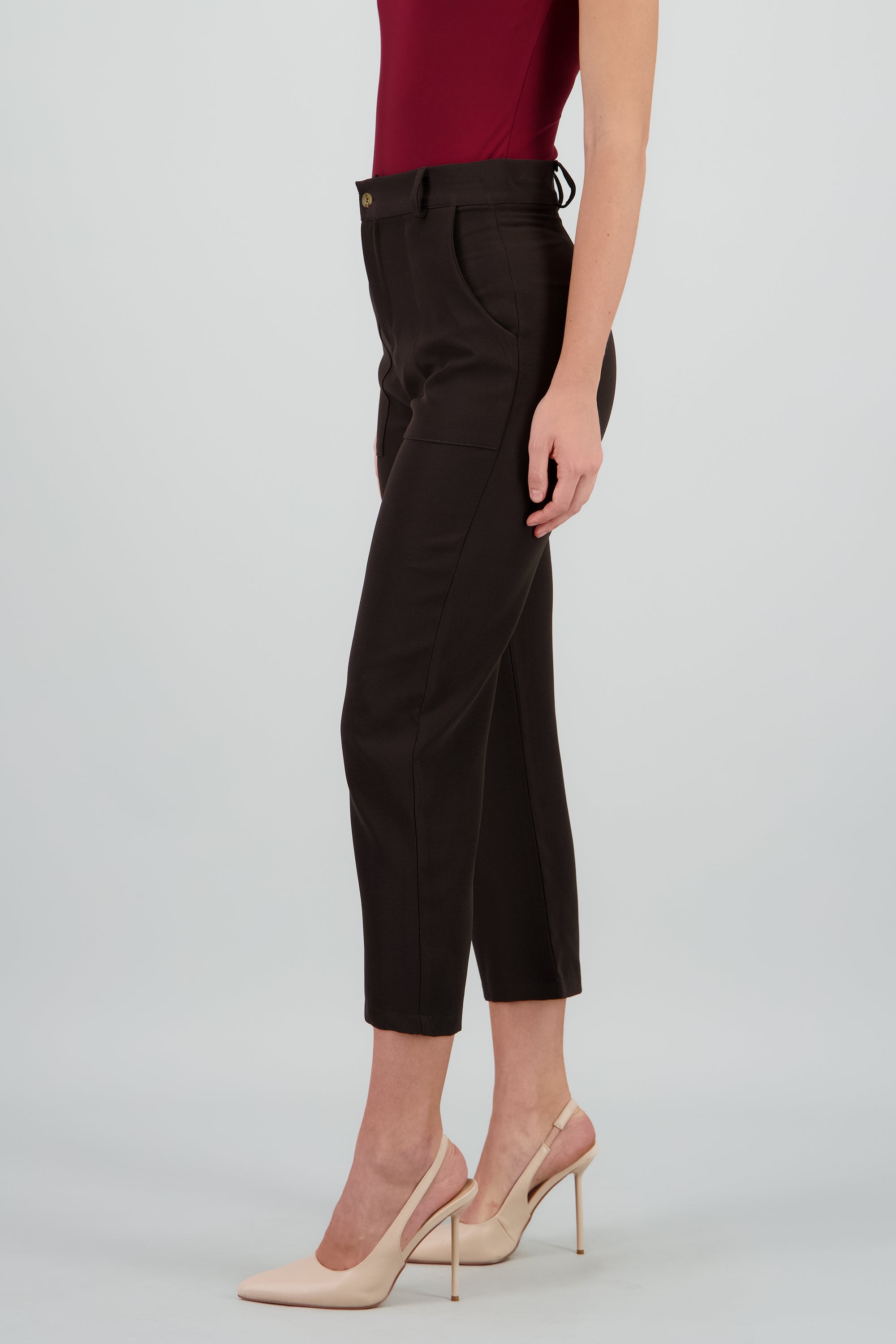 Pantalón Cintura Alta Capri Bolsas CHOCOLATE