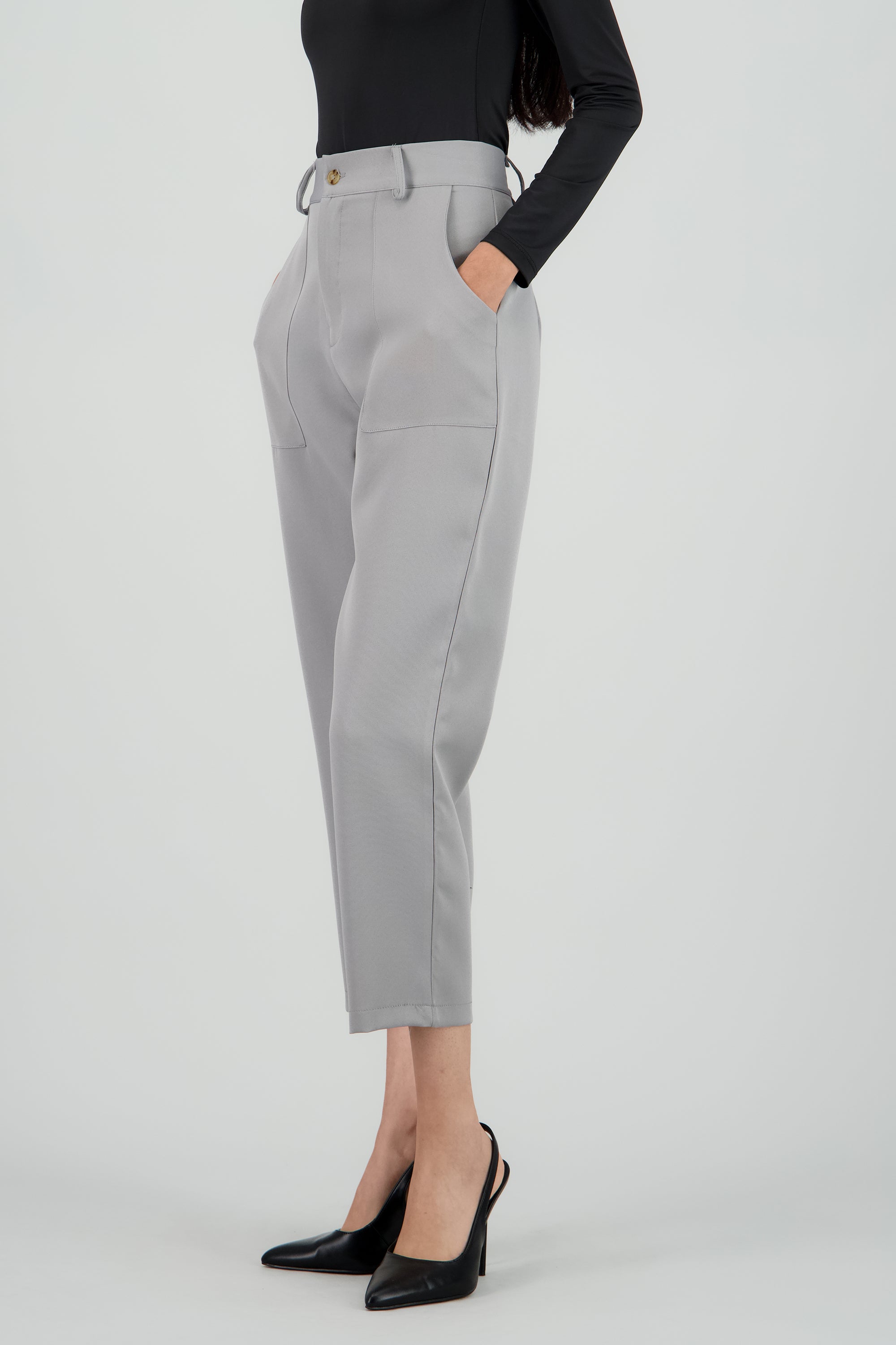 Pantalón Cintura Alta Capri Bolsas GRIS