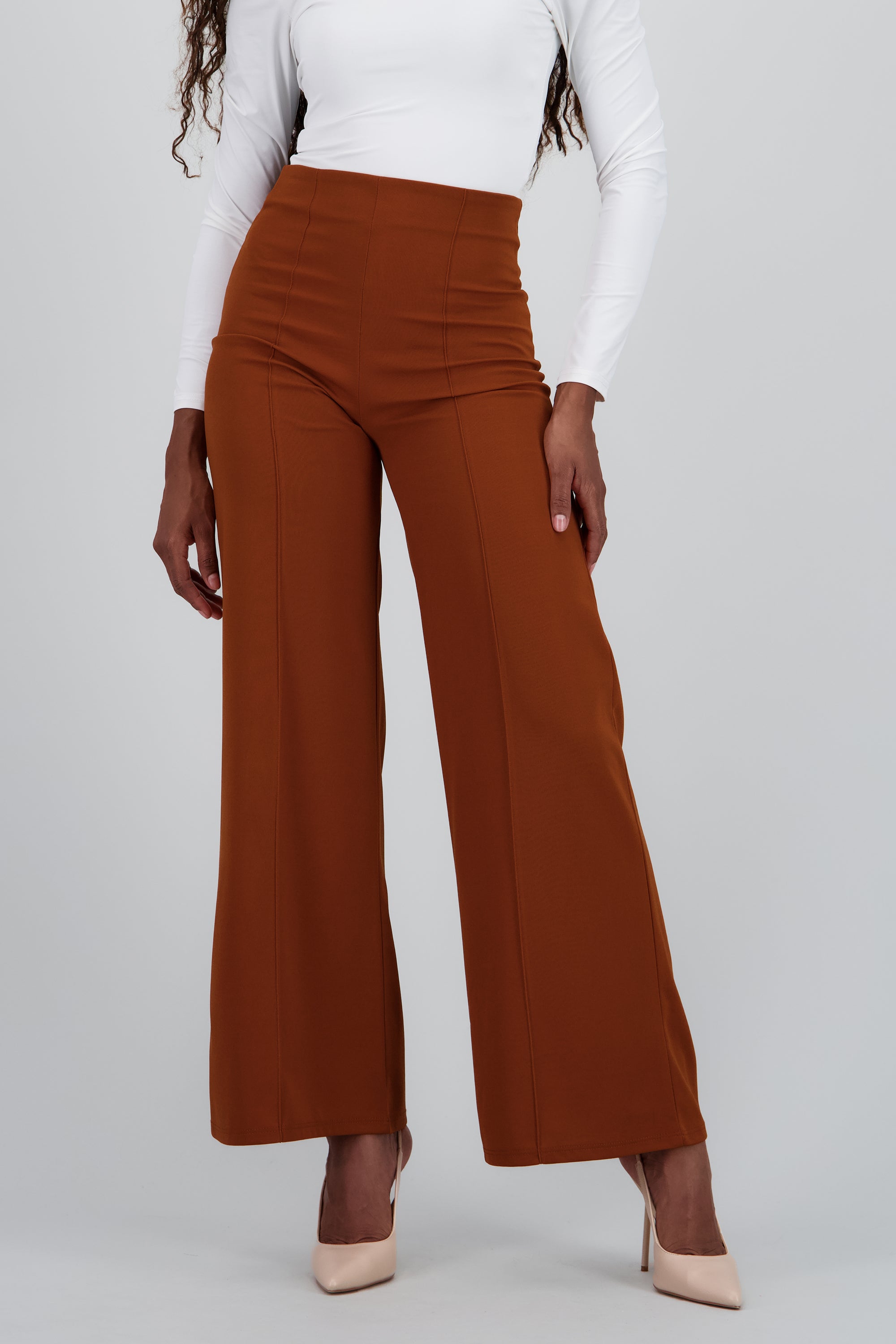 Pantalón Wide Leg Cintura Alta Costuras CAMELLO