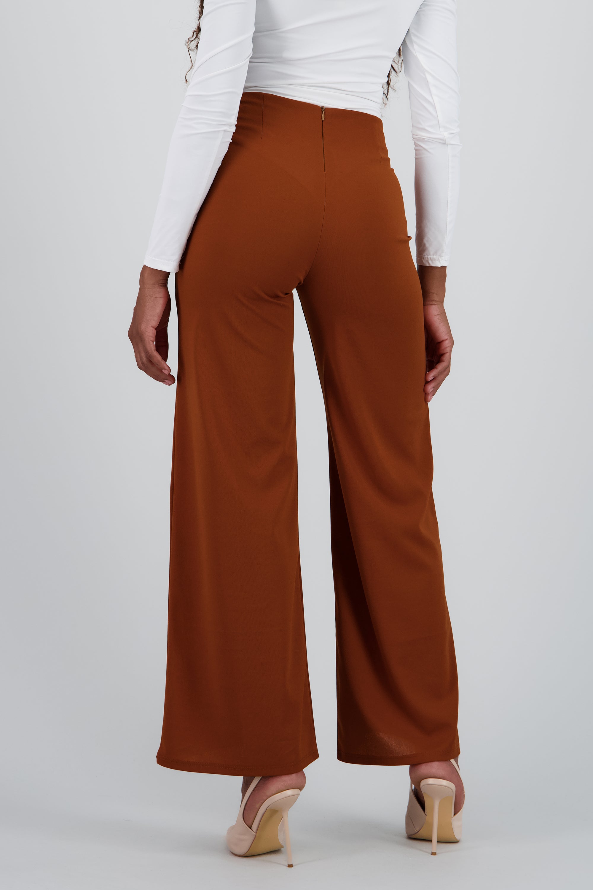 Pantalón Wide Leg Cintura Alta Costuras CAMELLO