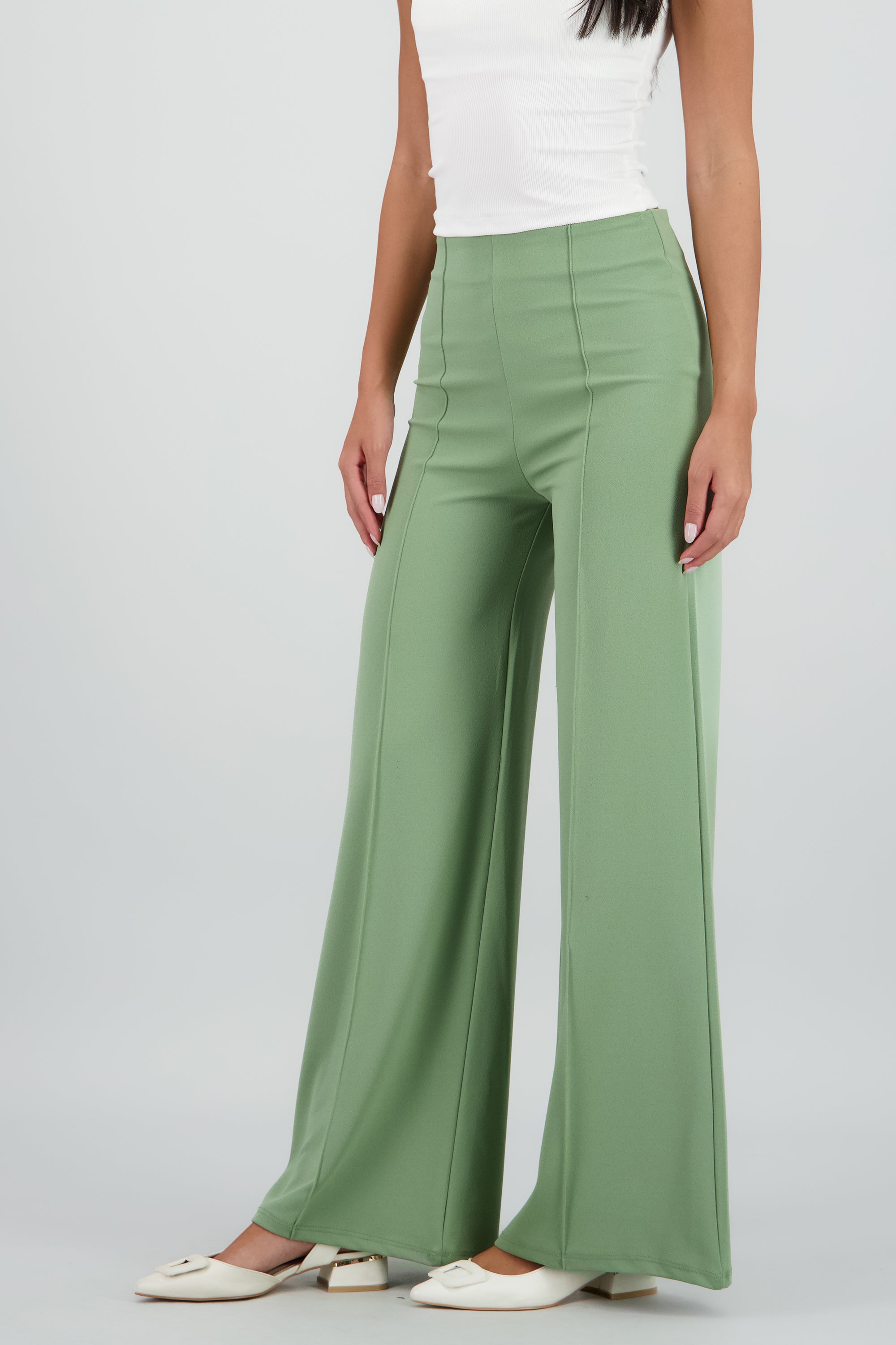 LIGHT GREEN