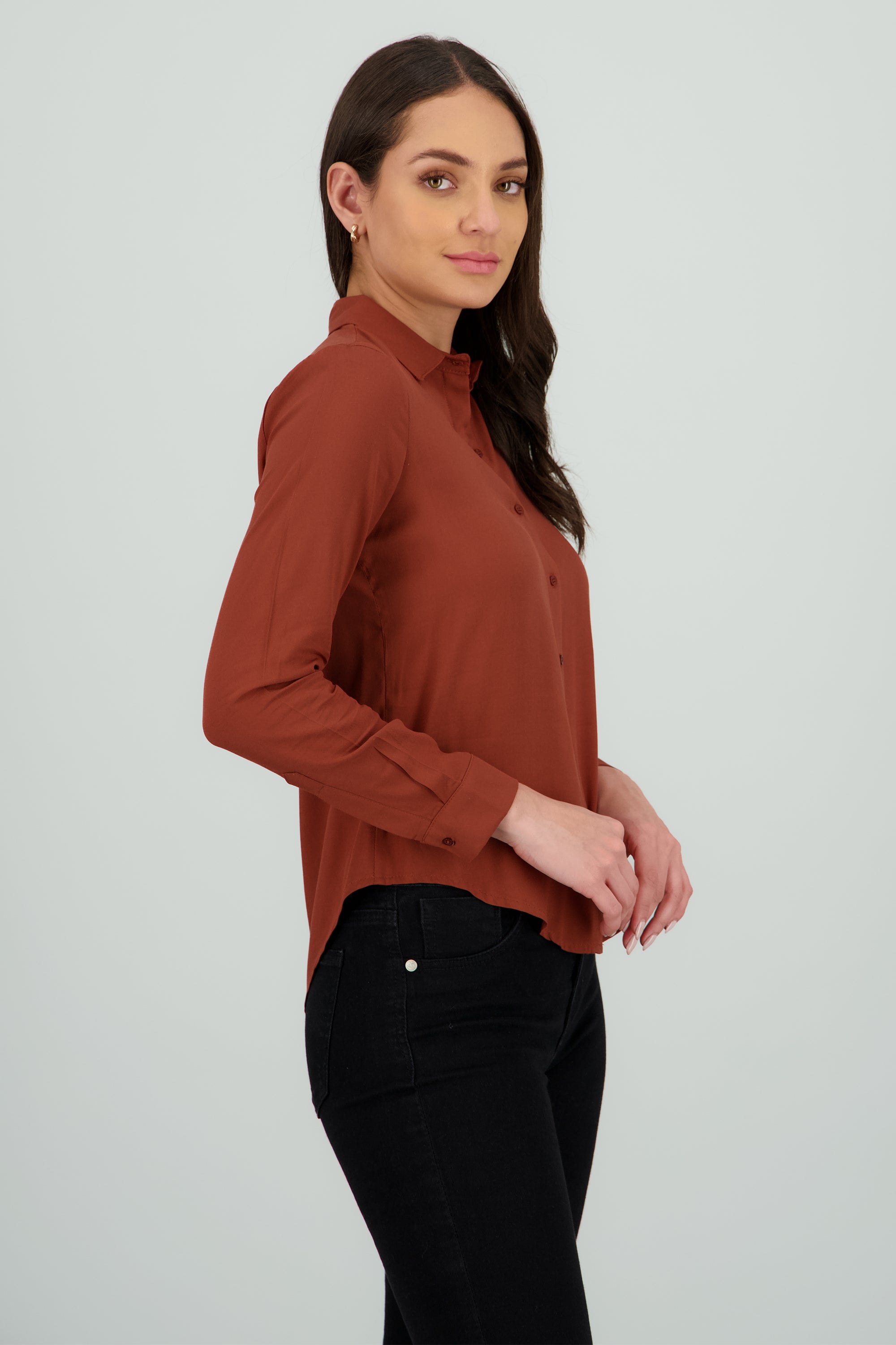 DARK BROWN