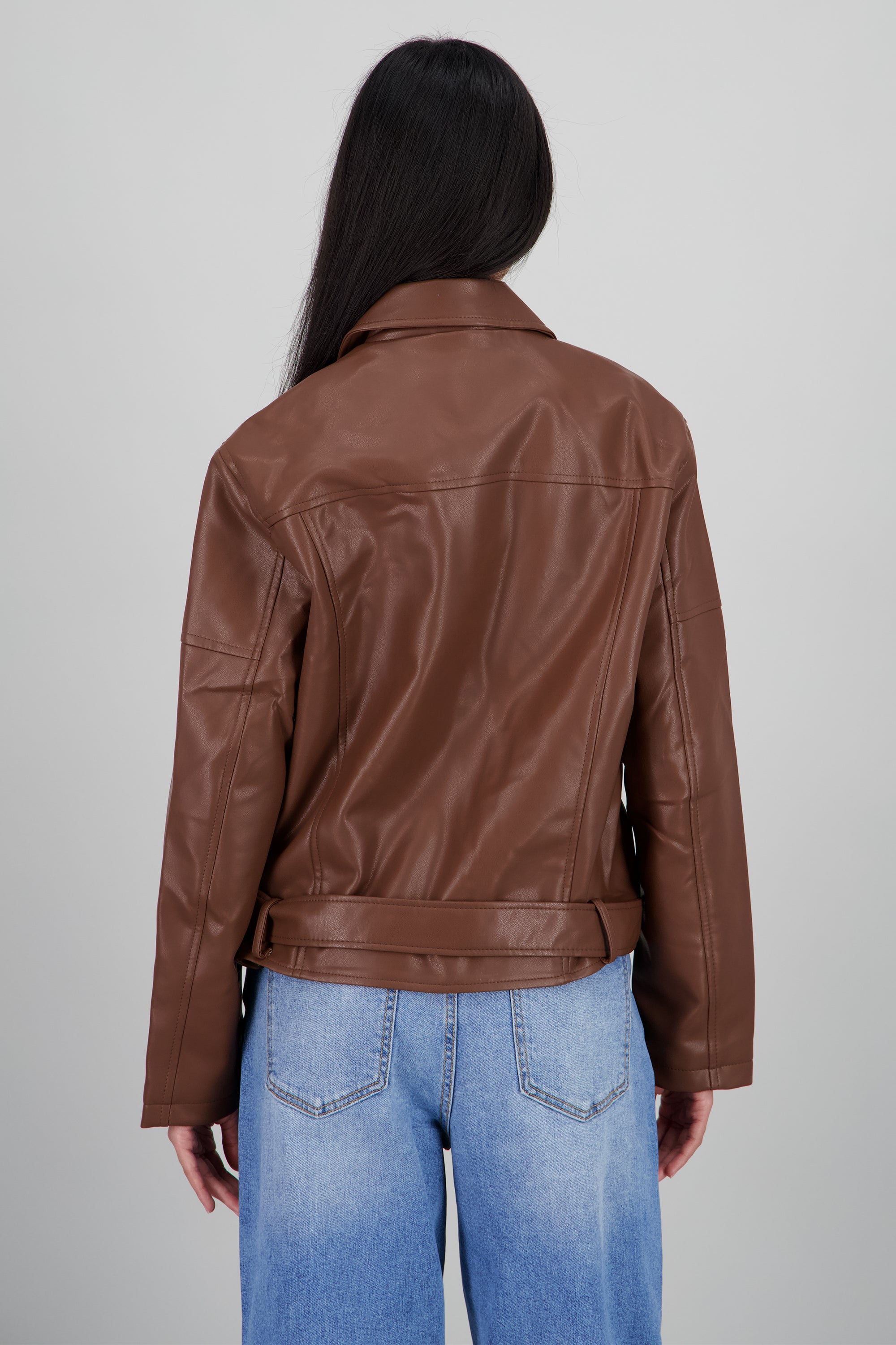 Biker oversize con herrajes contraste CAFE