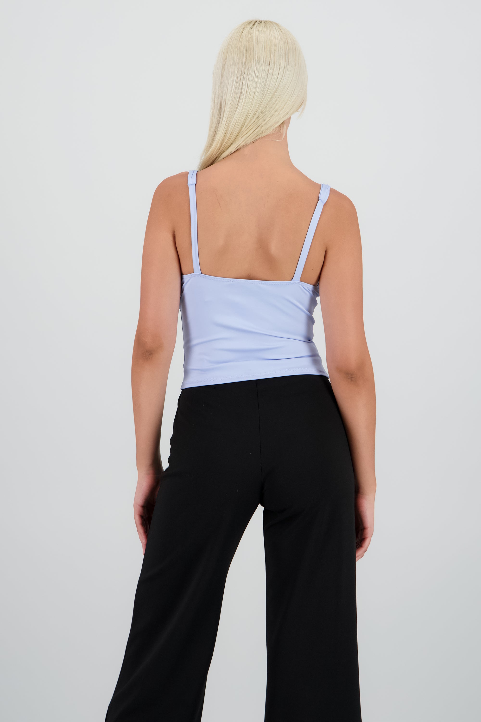 Top escote V liso AZUL CIELO